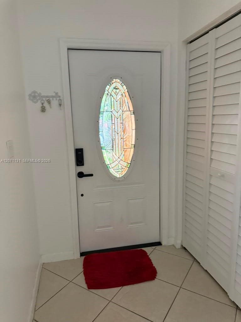 4199 W 18th Ct, Hialeah FL 33012 photo 4