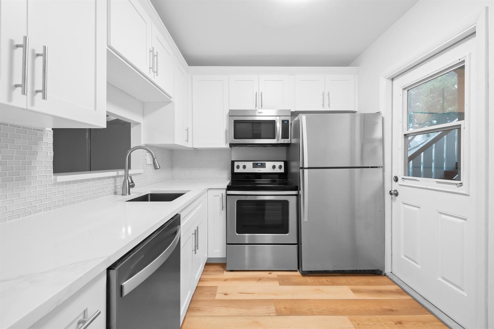3401 NW 47TH Avenue # 401, Lauderdale Lakes FL 33319