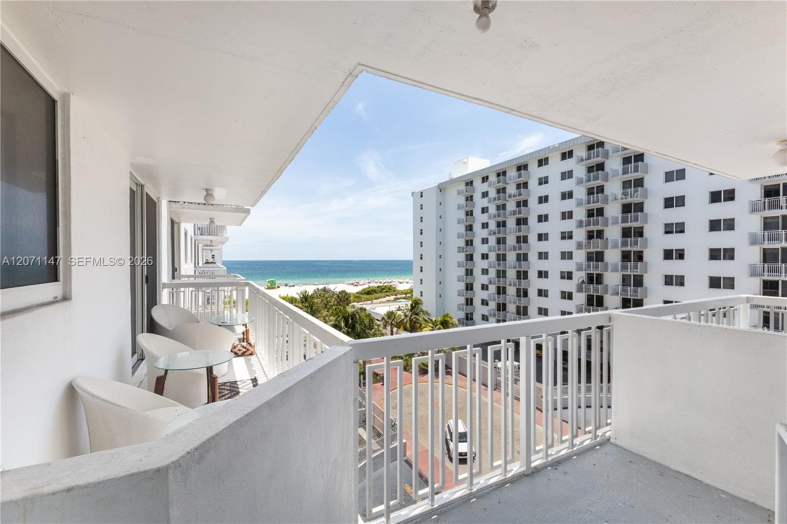 401 Ocean Dr # 607, Miami Beach FL 33139 photo 2