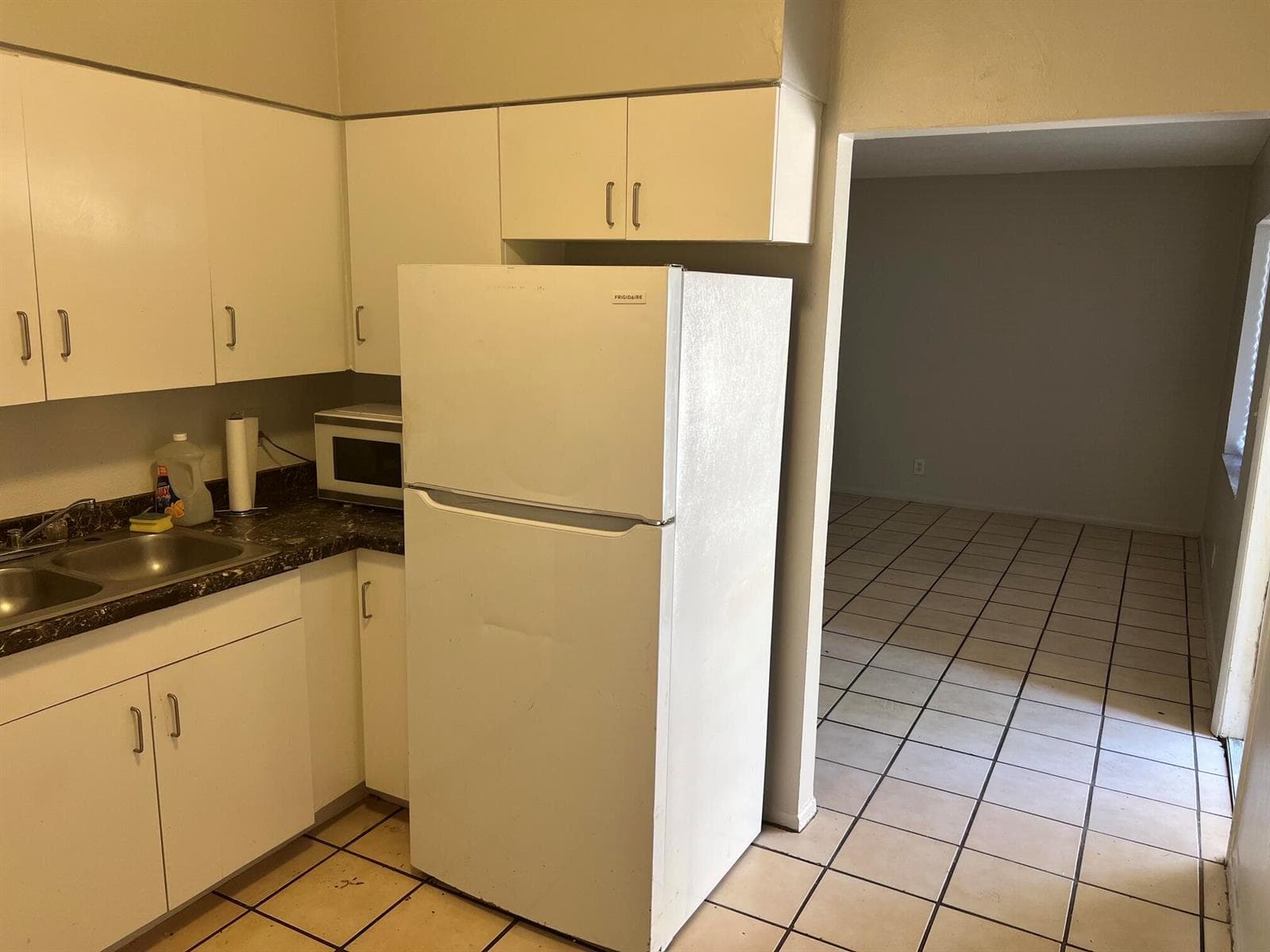 3930 NW 31ST Terrace # 3, Lauderdale Lakes FL 33309 photo 4