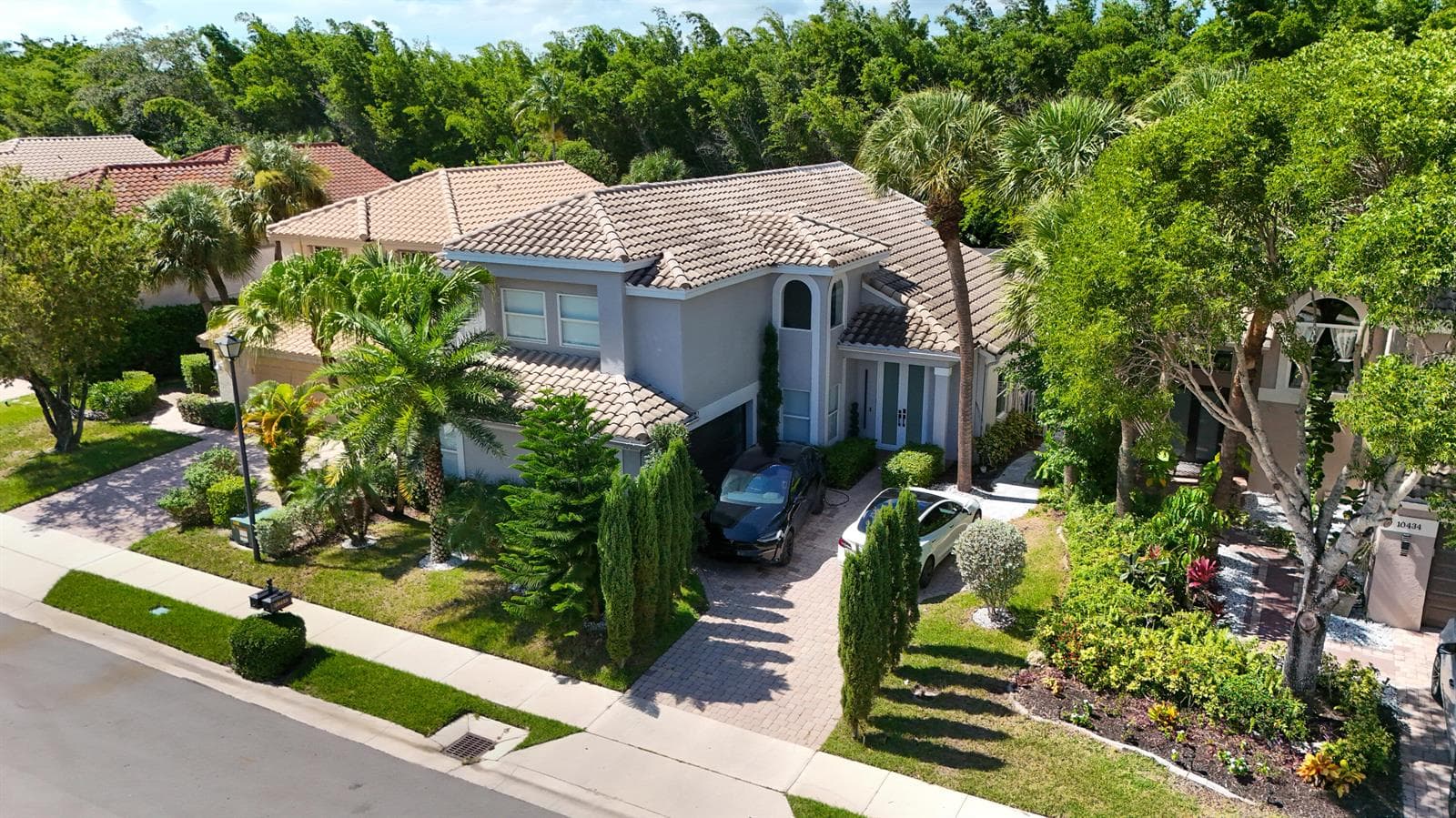 10438 Buena Ventura Drive, Boca Raton FL 33498 photo 2