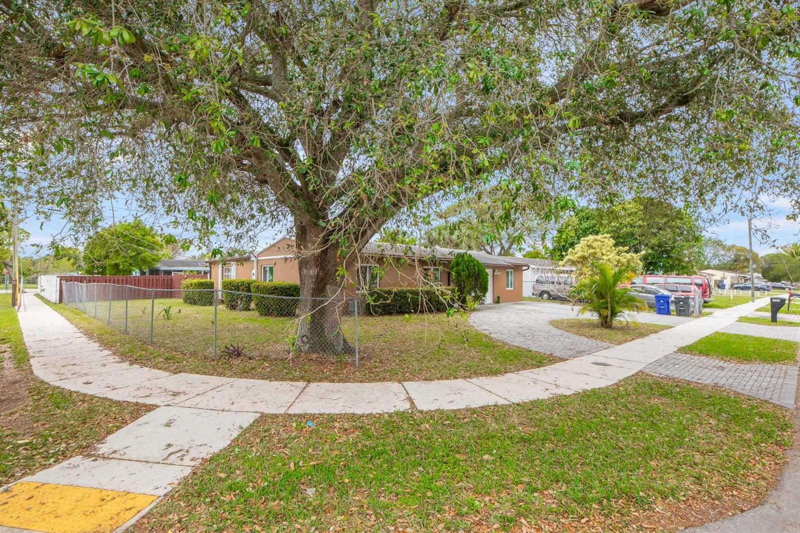 6500 SW 16th Court, Pompano Beach FL 33068 photo 3