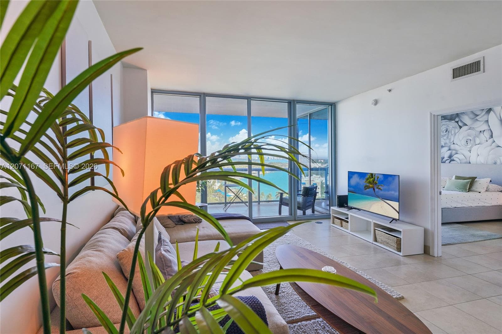601 NE 36th St # 1106, Miami, FL 33137 photo 2