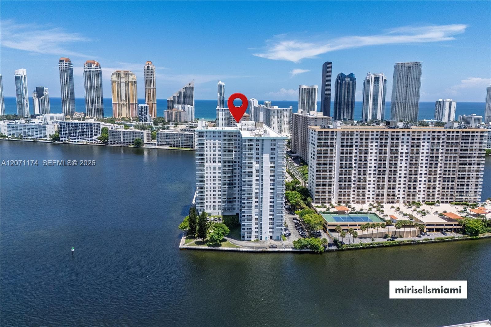 301 174th St # 1901, Sunny Isles Beach FL 33160 photo 2