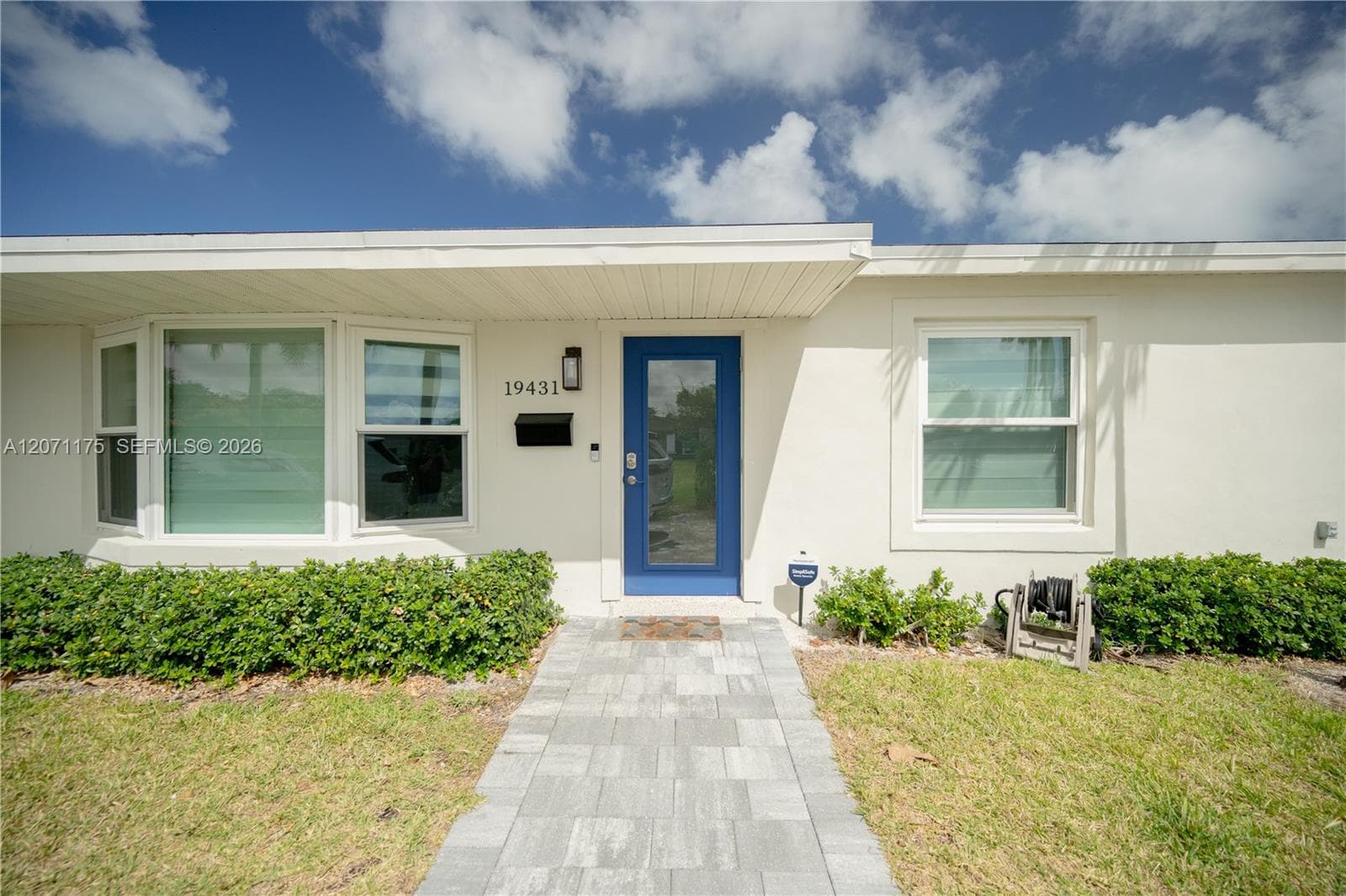 19431 Franjo Rd, Cutler Bay FL 33157 photo 2
