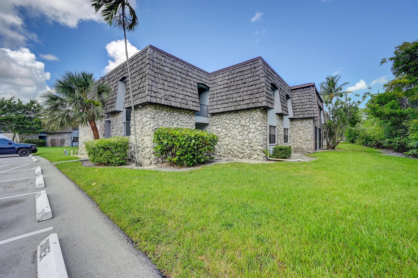 3101 Oakland Shores Drive # H210, Oakland Park FL 33309 photo 3
