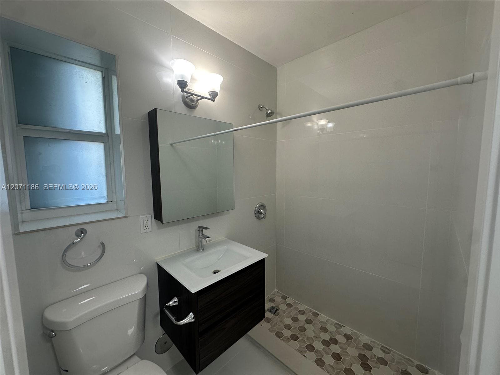 836 81st St # 4, Miami Beach FL 33141 photo 4