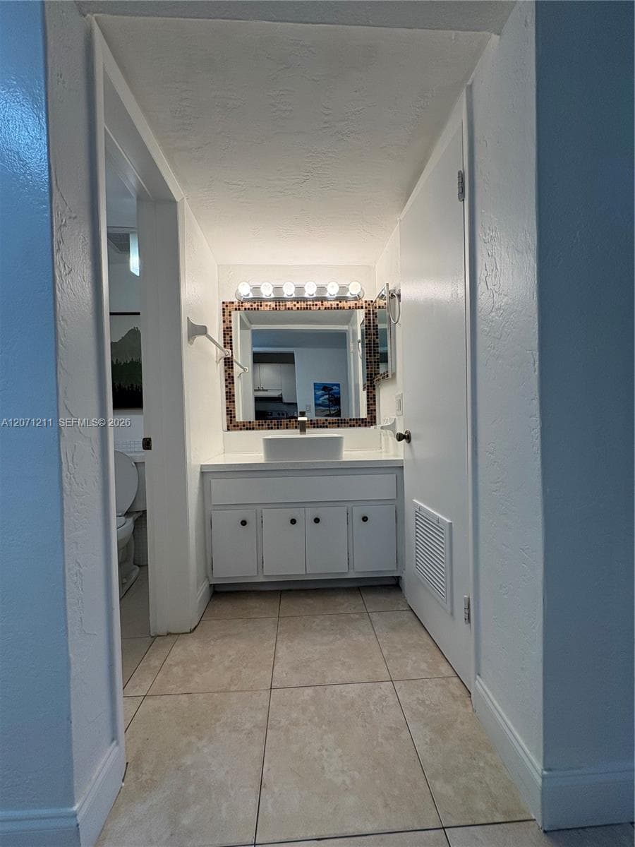 7403 SW 82nd St # 207N, Miami FL 33143 photo 4