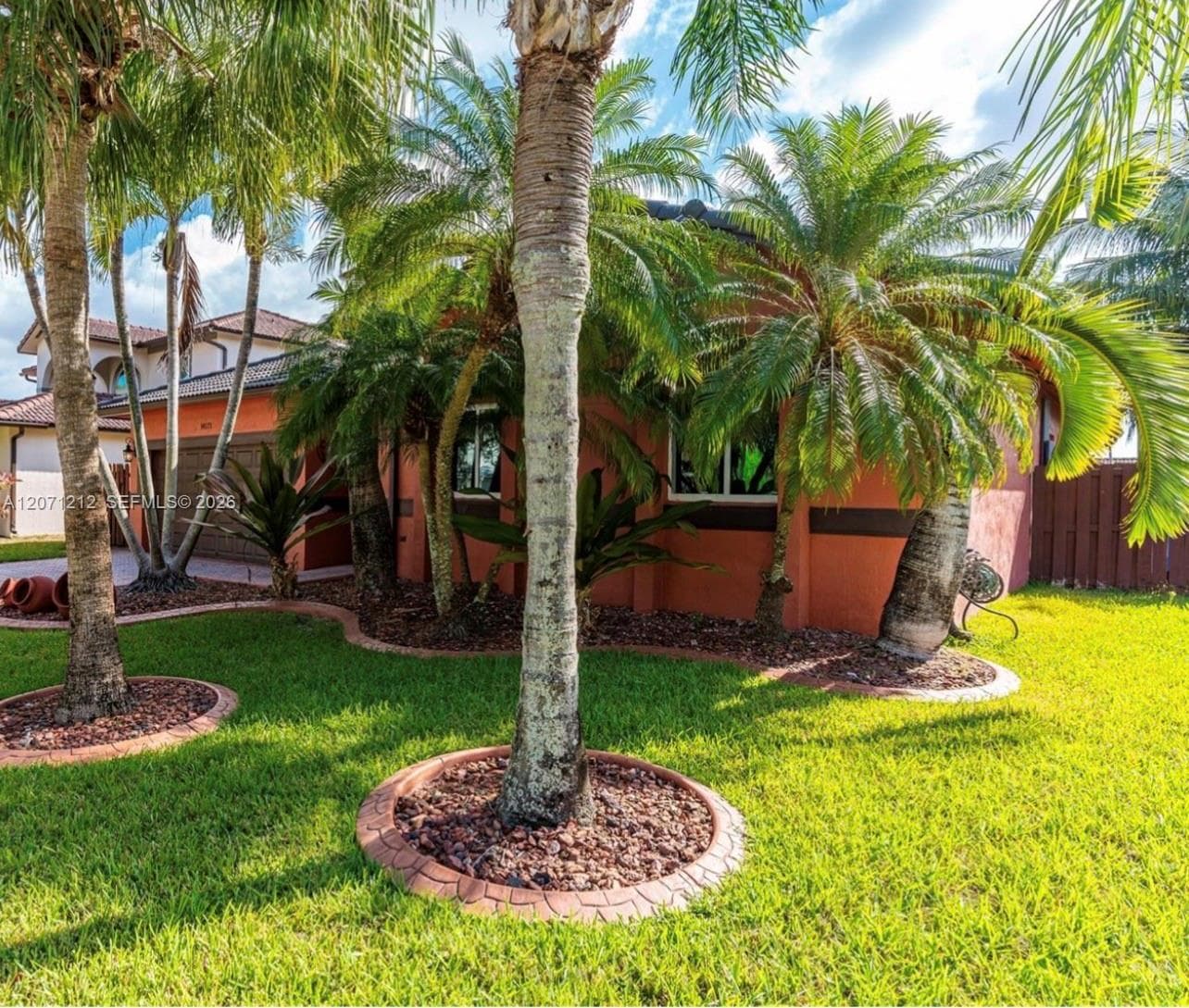 14571 SW 160th Ct, Miami FL 33196 photo 3