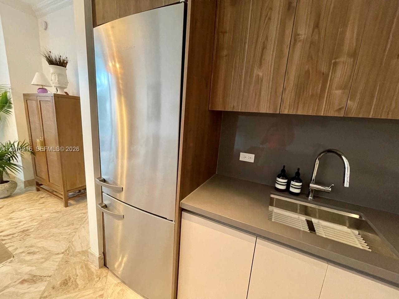 3470 E Coast Ave # H0806, Miami, FL 33137 photo 3