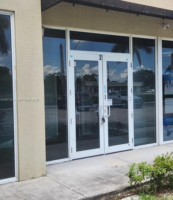 4500 W Hallandale Beach Blvd # 2, Hollywood FL 33023 photo 3