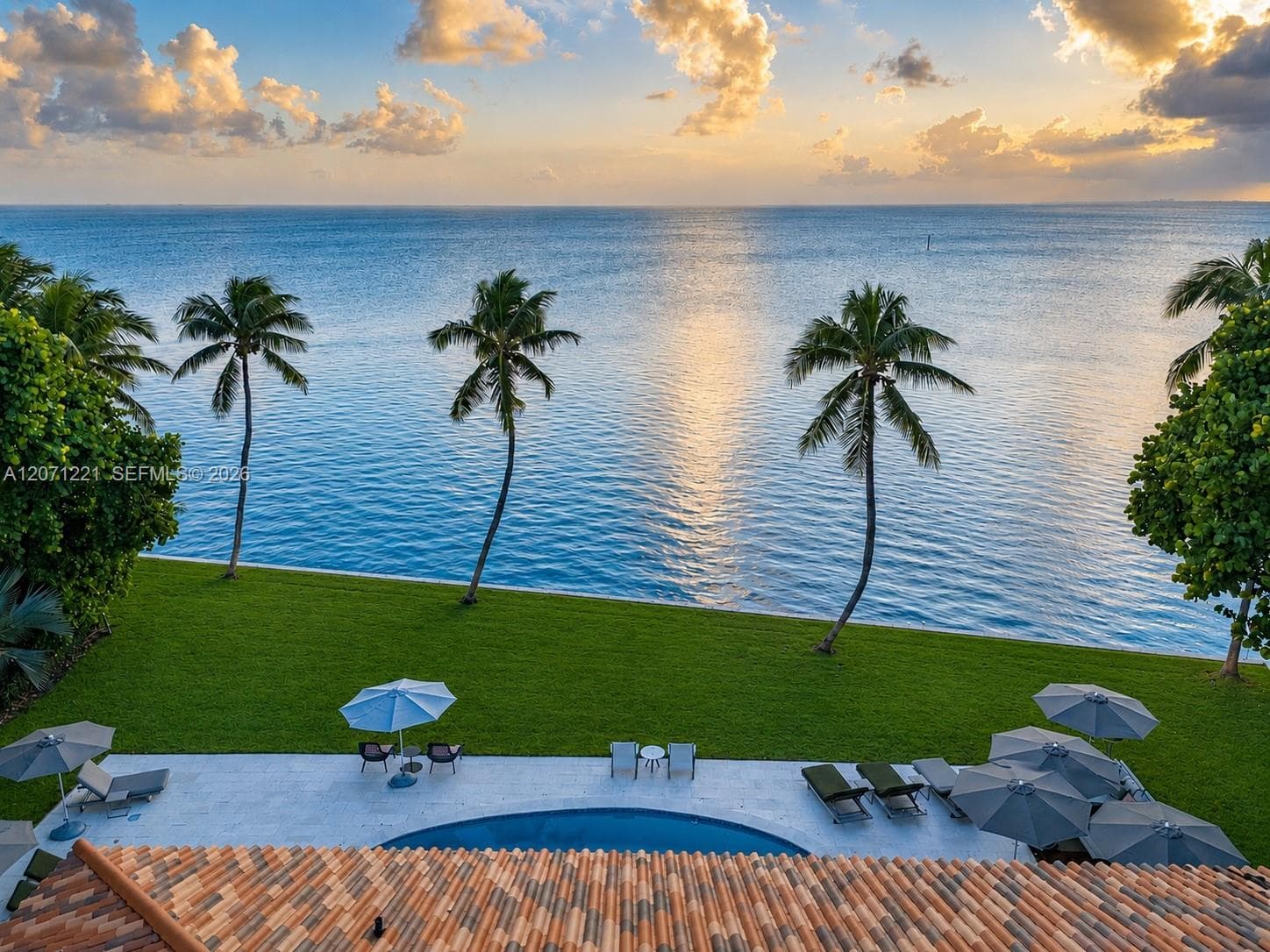 520 S Mashta Dr, Key Biscayne FL 33149 photo 2