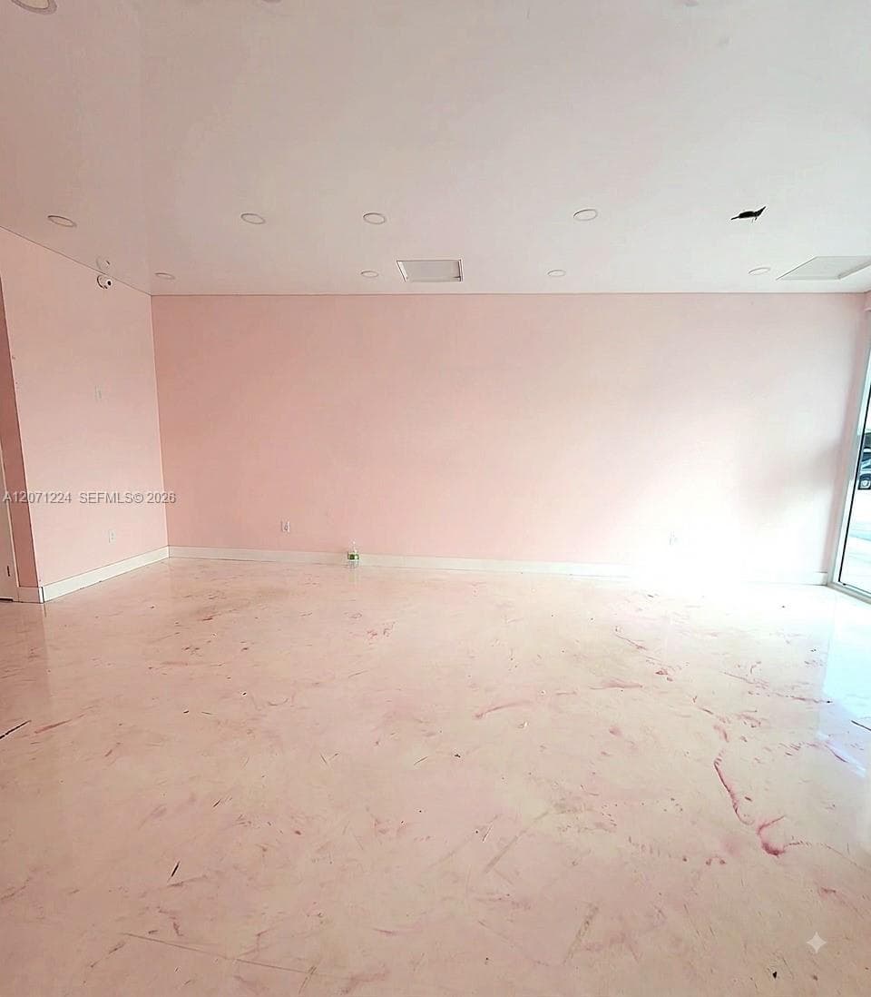 4500 W Hallandale Beach Blvd # 4, Hollywood FL 33023