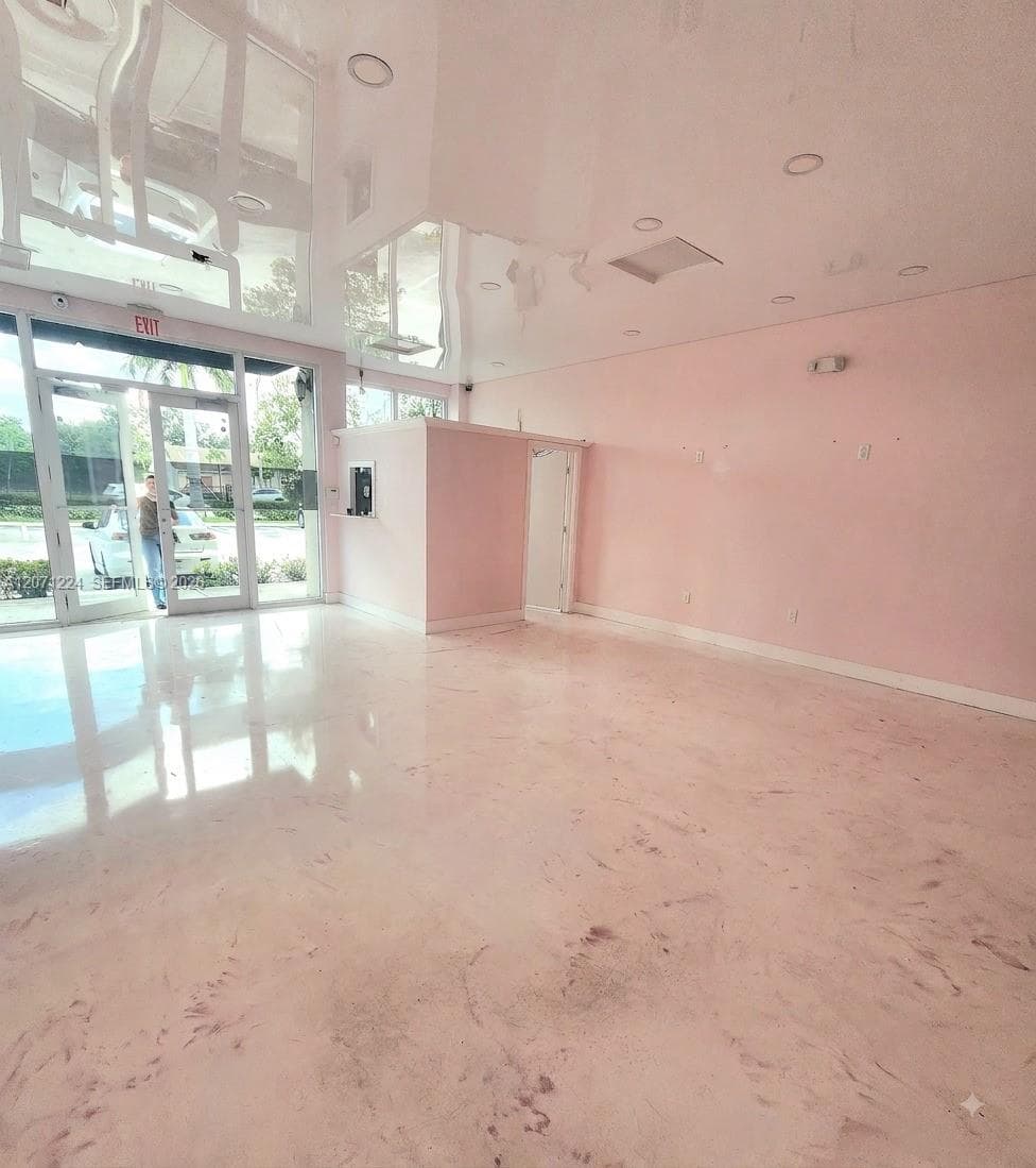 4500 W Hallandale Beach Blvd # 4, Hollywood FL 33023 photo 4