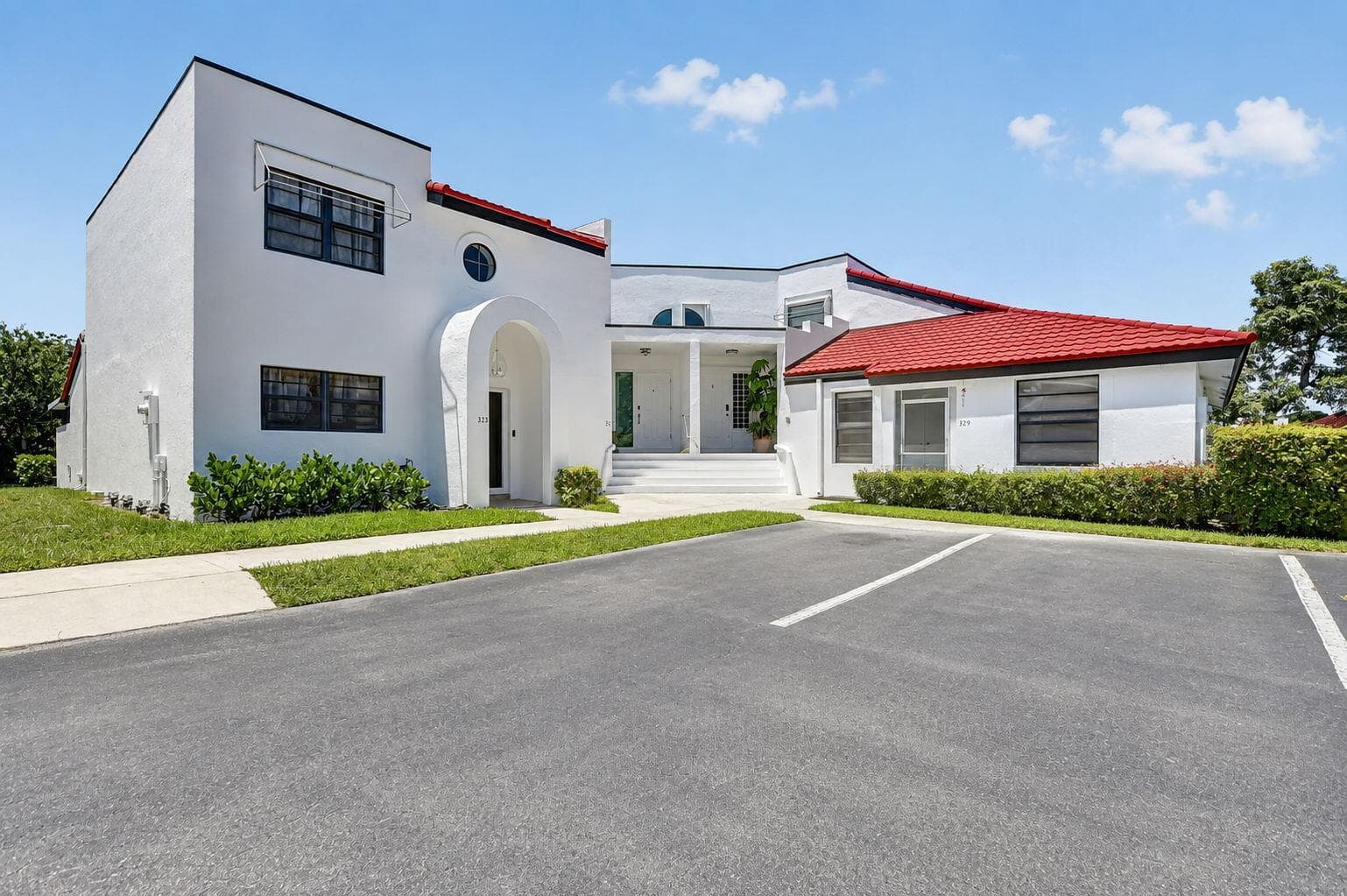 327 NW 36TH Avenue, Deerfield Beach FL 33442