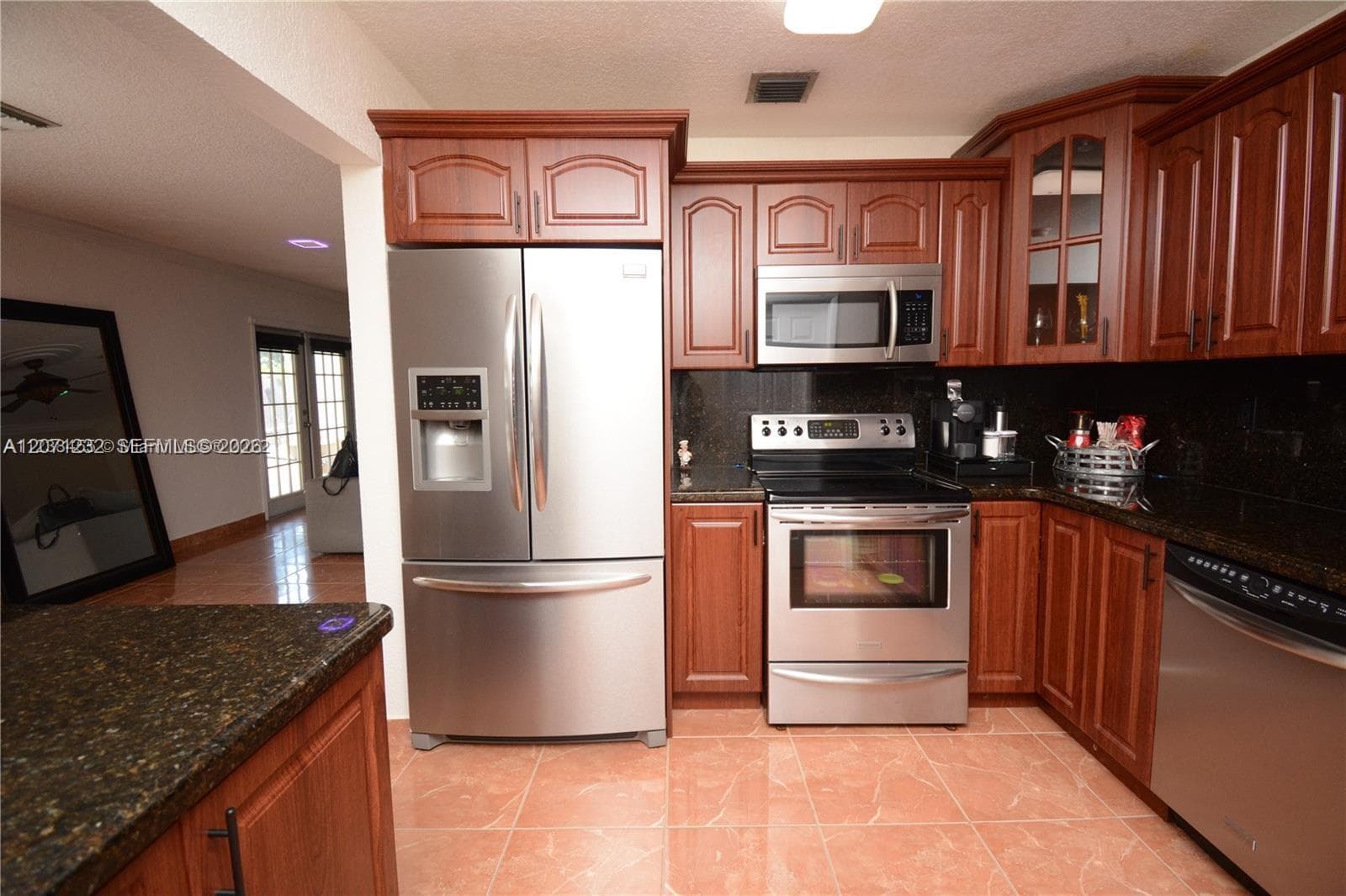 10301 SW 199th St, Cutler Bay FL 33157 photo 4