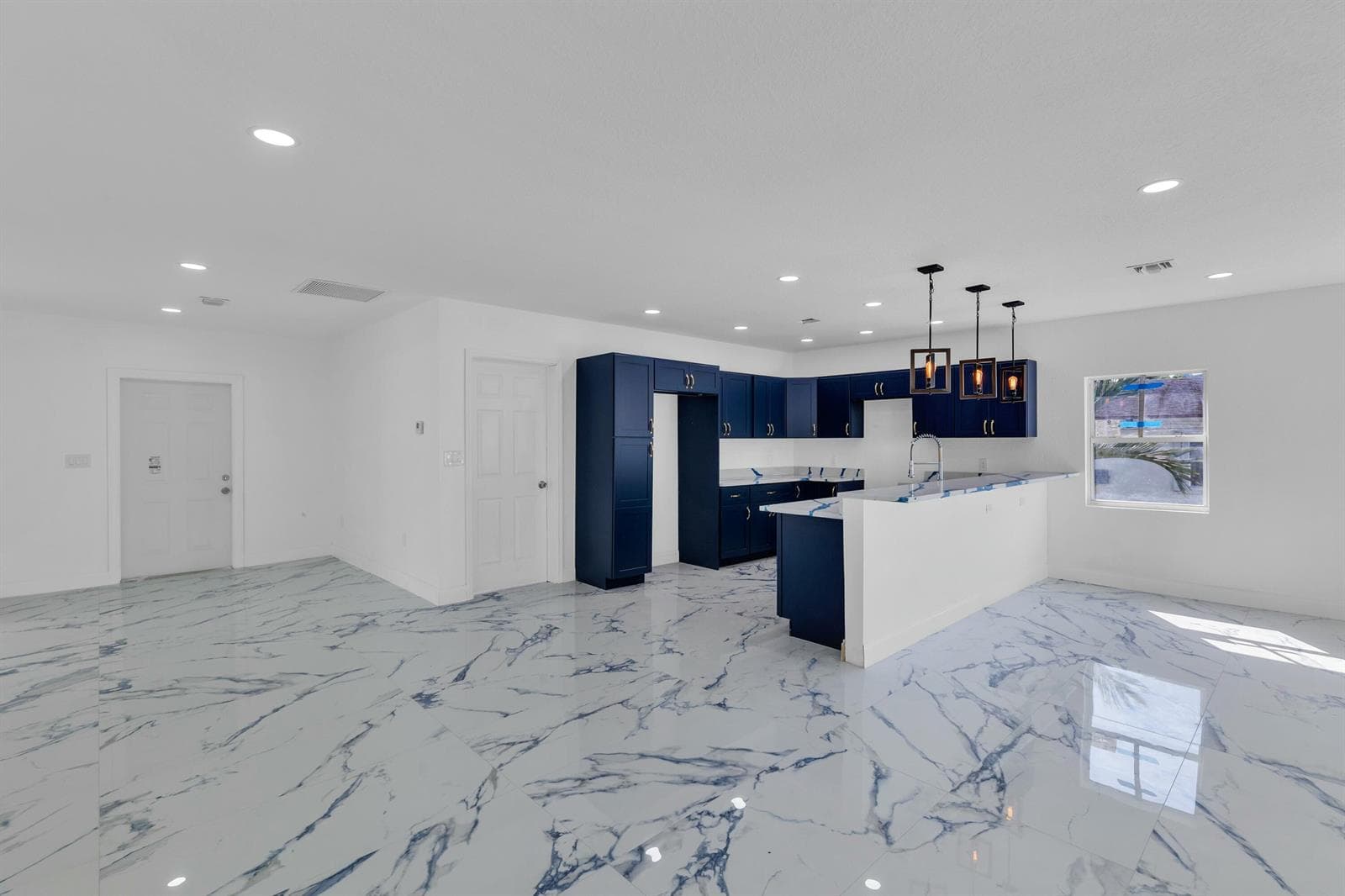 2937 NW 8TH Court, Fort Lauderdale FL 33311 photo 2
