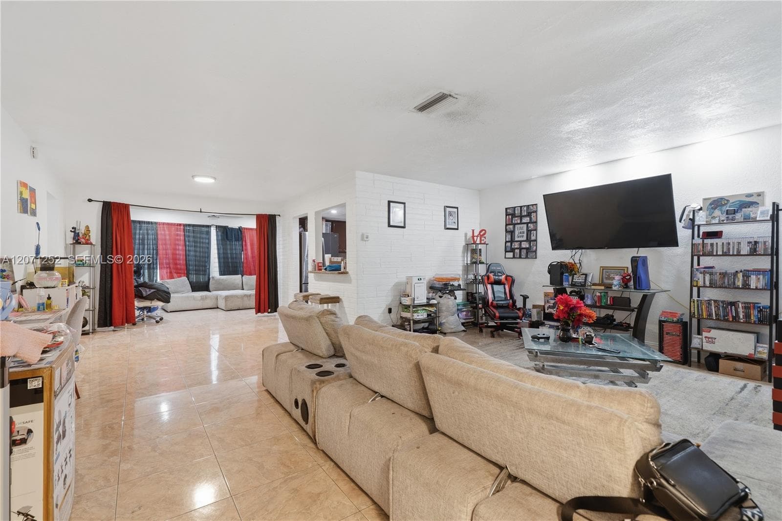 7636 Alhambra Blvd, Miramar FL 33023 photo 5