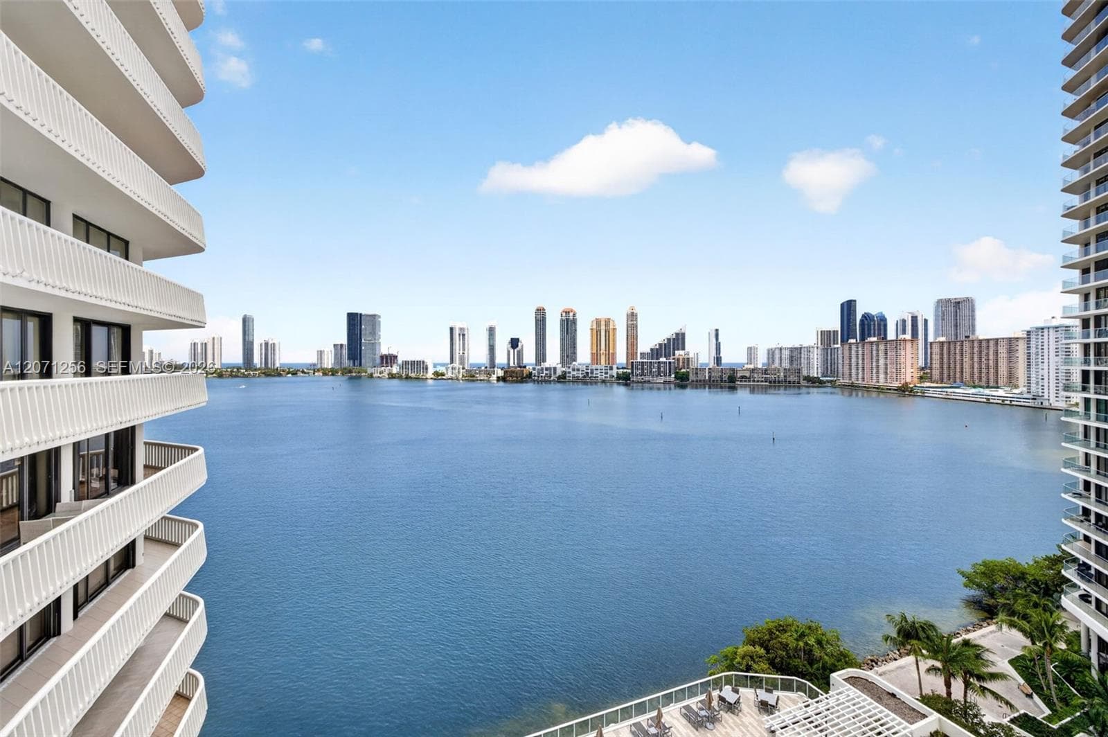 3000 Island Blvd # 1201, Aventura FL 33160 photo 2