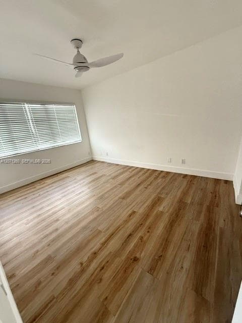 401 SE 10th St rear, Hallandale Beach FL 33009 photo 2