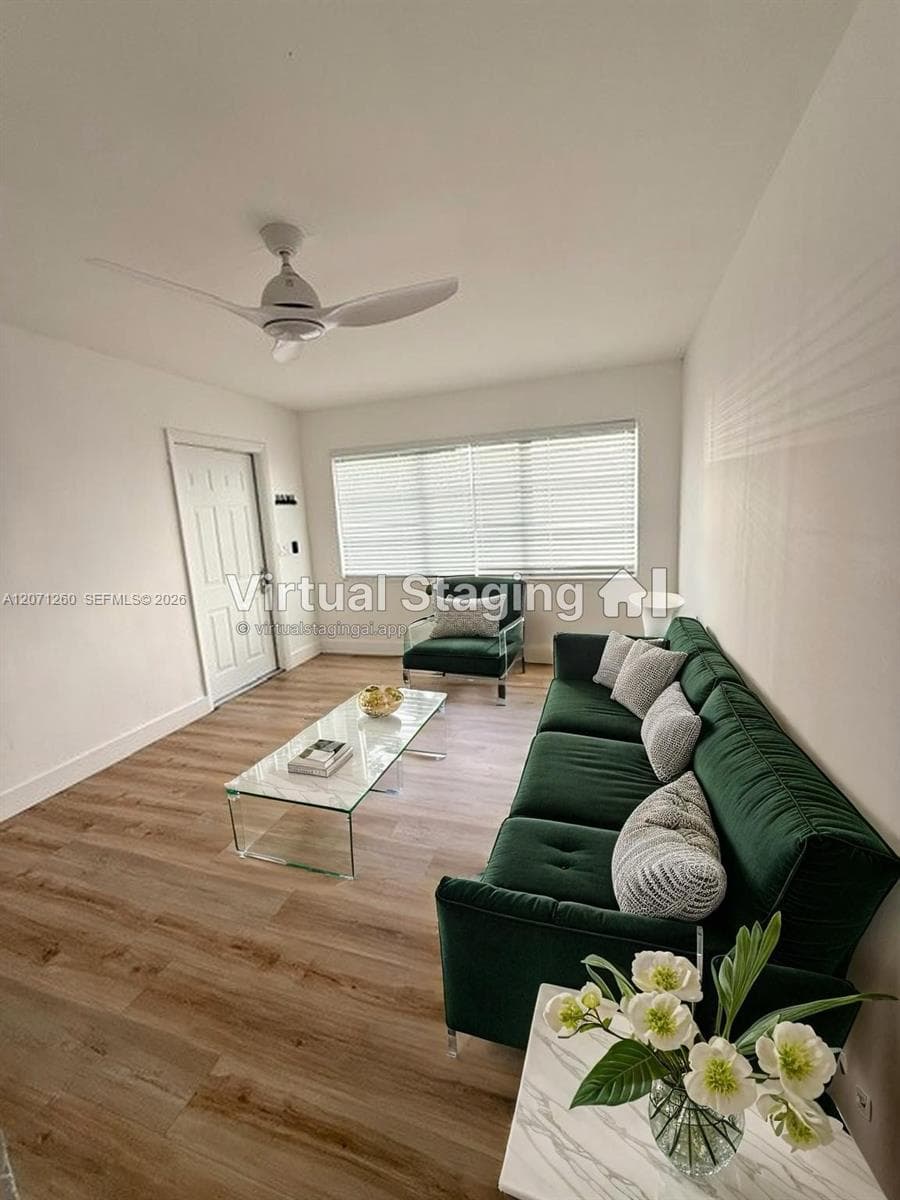 401 SE 10th St rear, Hallandale Beach FL 33009