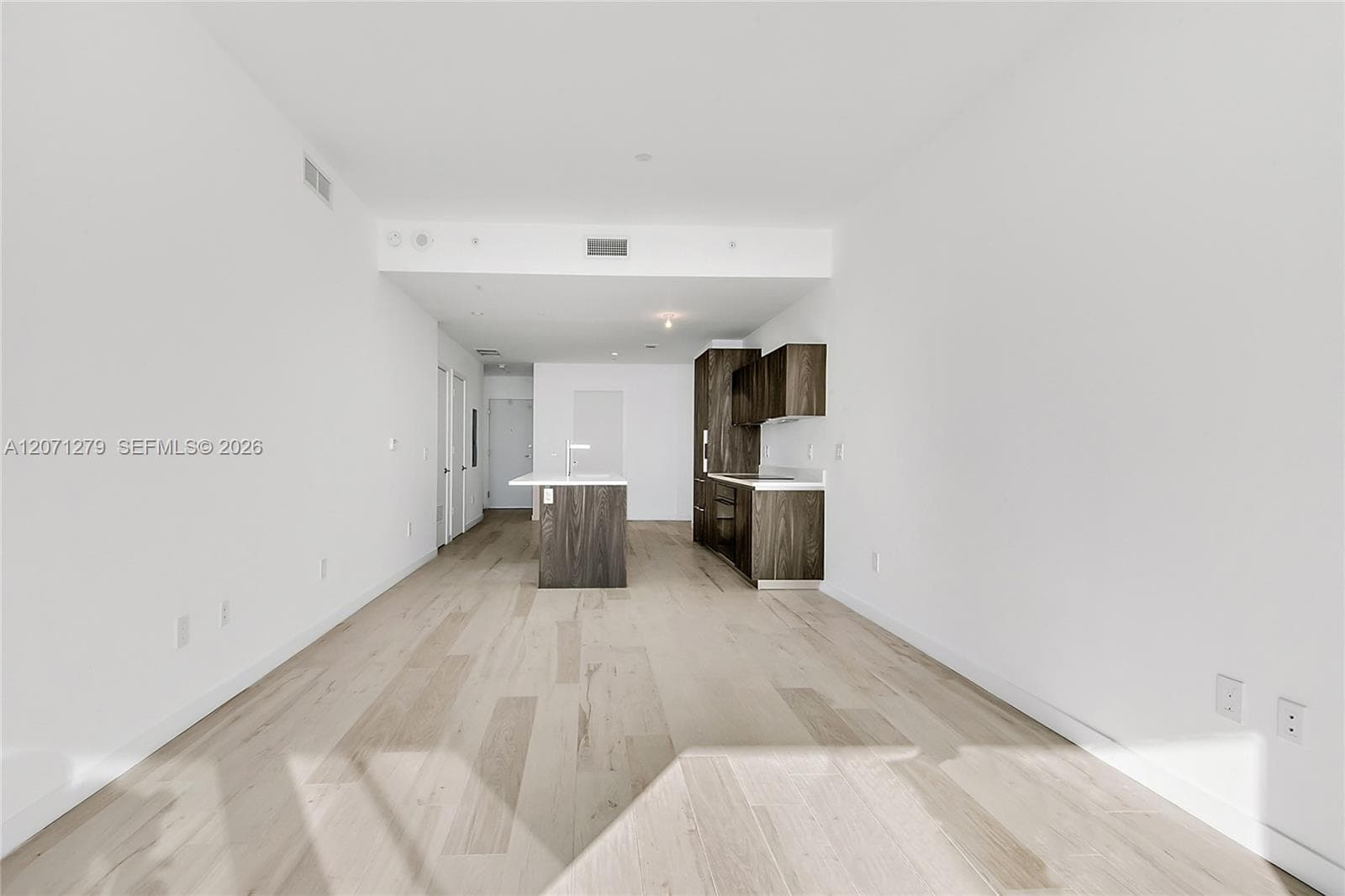 480 NE 31st St # 904, Miami FL 33137 photo 2