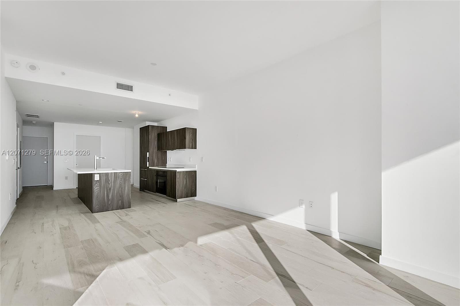 480 NE 31st St # 904, Miami FL 33137 photo 4