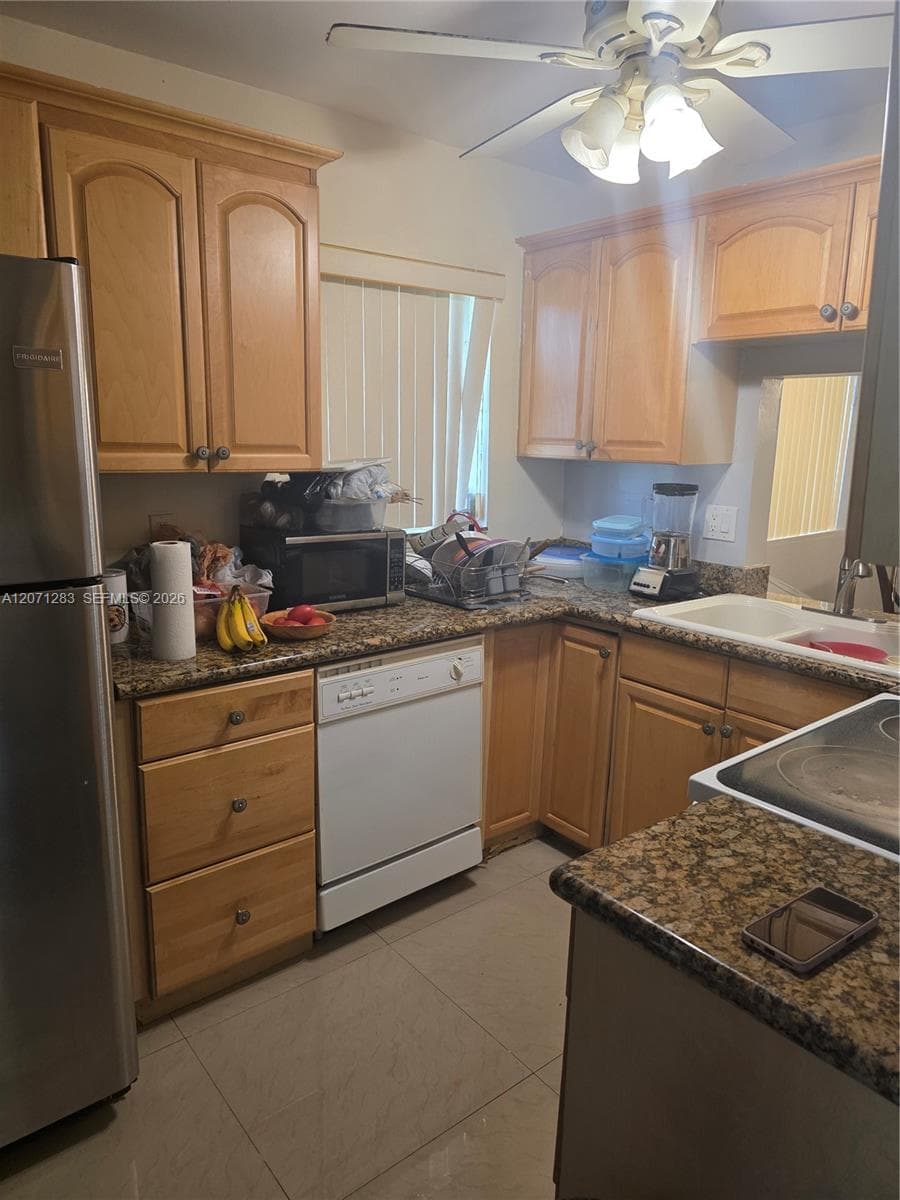 5830 NW 64th Ave # 101, Tamarac FL 33319 photo 2