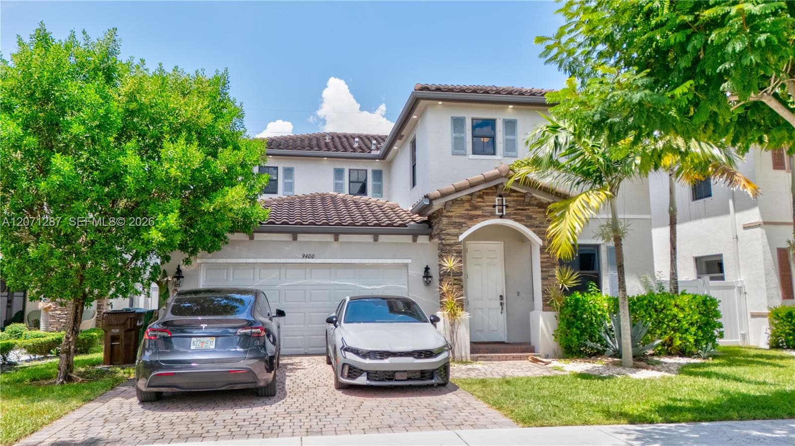 9400 W 35th Ln, Hialeah FL 33018