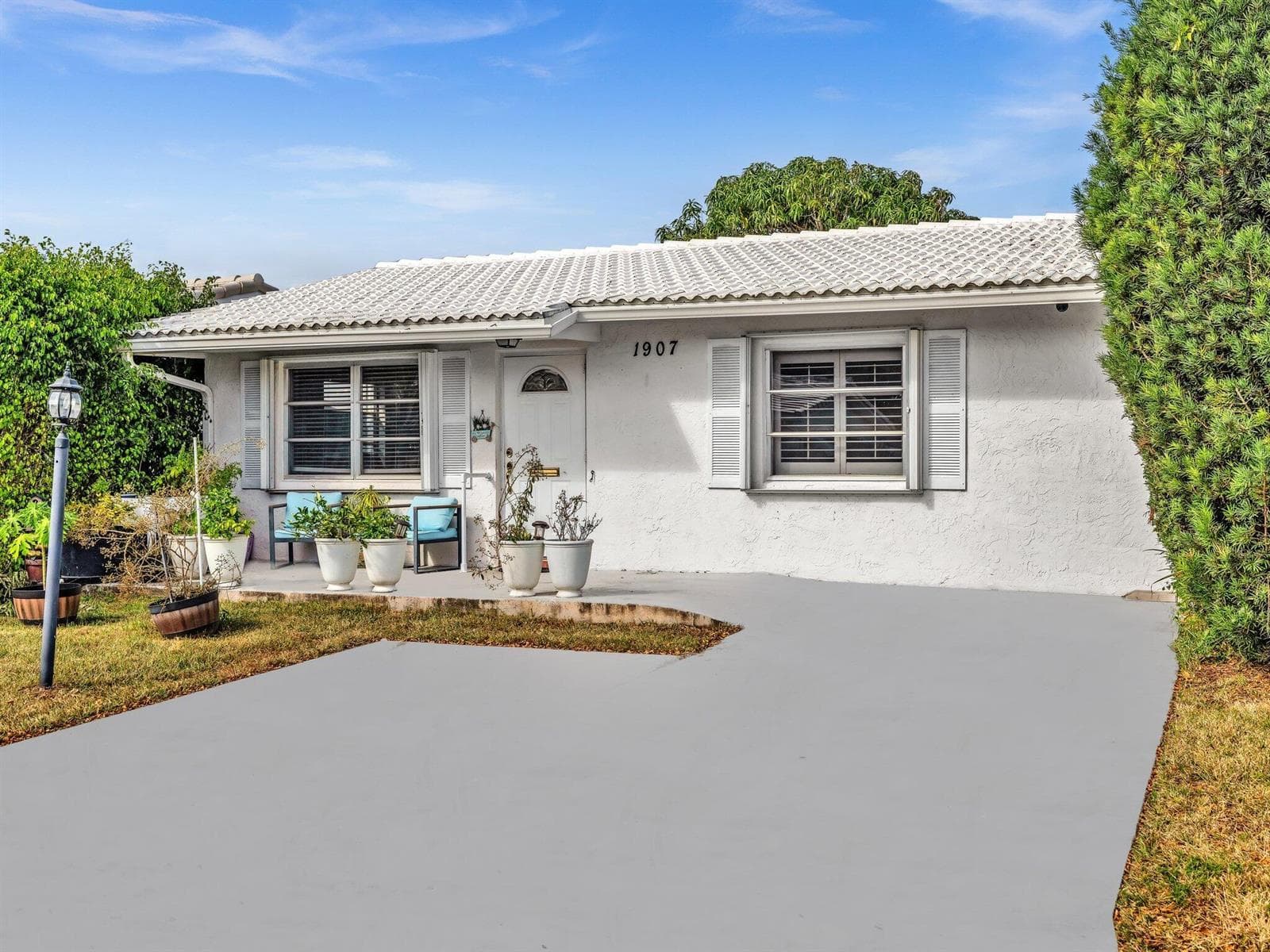 1907 SW 22ND Avenue, Boynton Beach FL 33426 photo 2