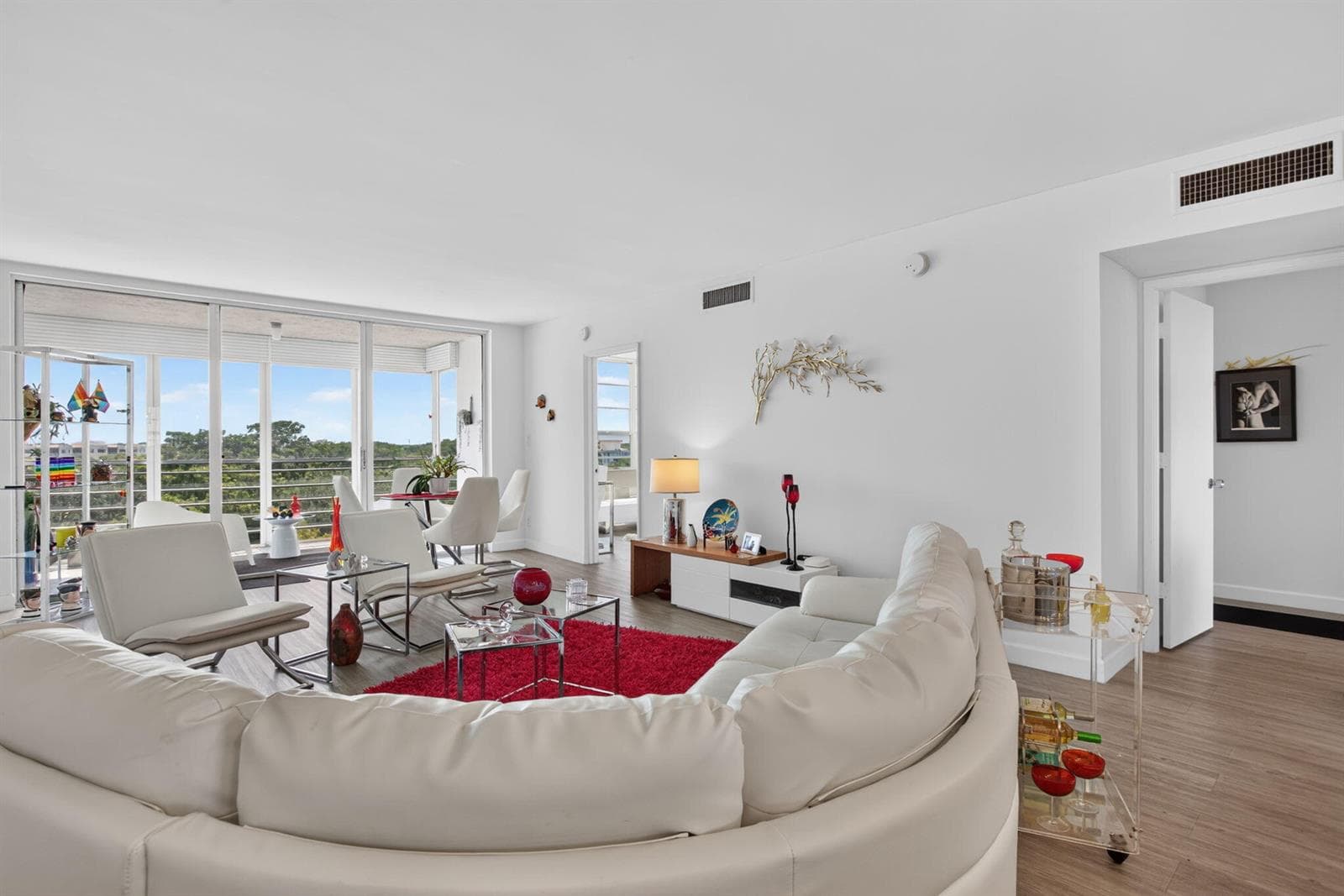 575 Oaks Lane # 709, Pompano Beach FL 33069 photo 4