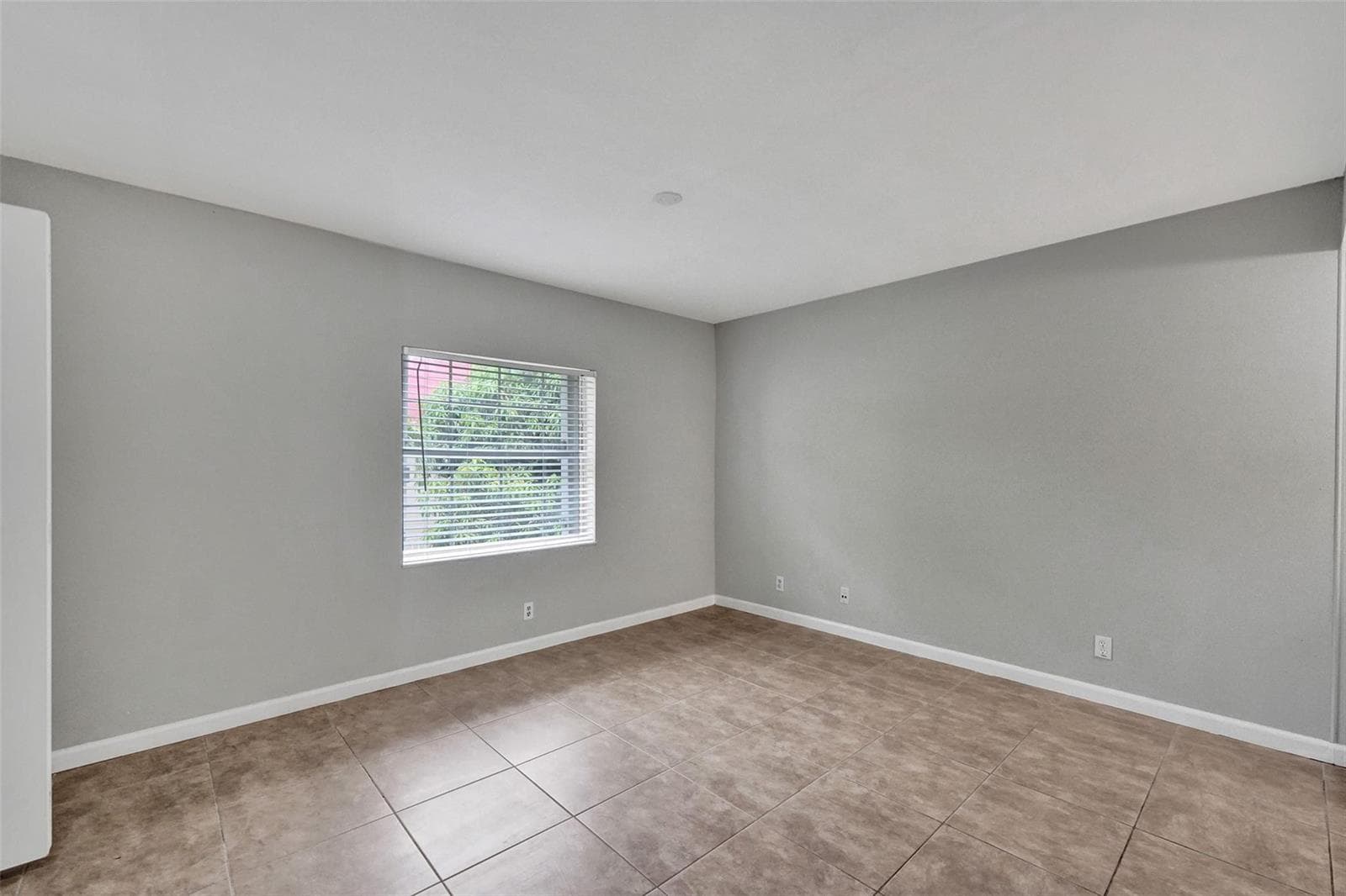 555 SE 8TH Street # 252, Deerfield Beach FL 33441 photo 5