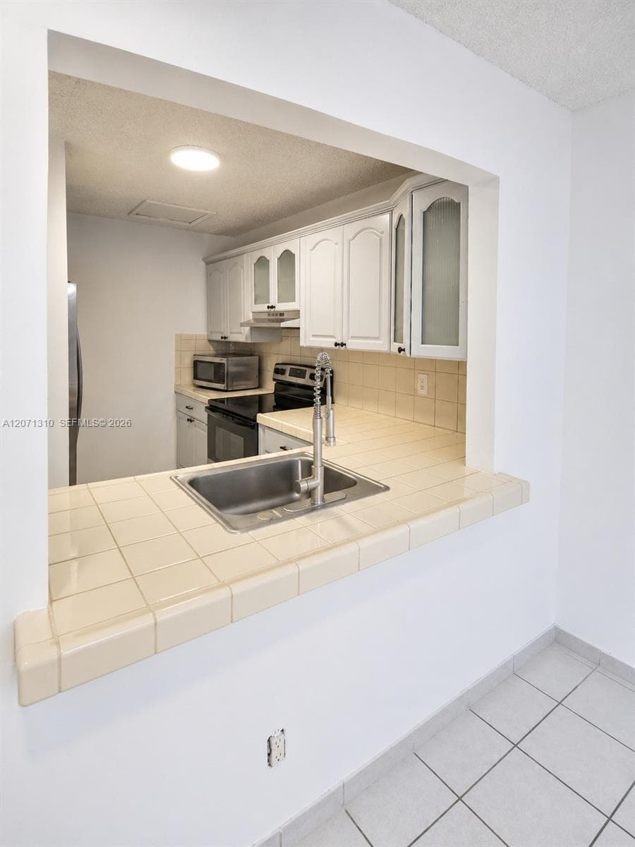 6605 W 26th Dr # 18, Hialeah FL 33016 photo 5