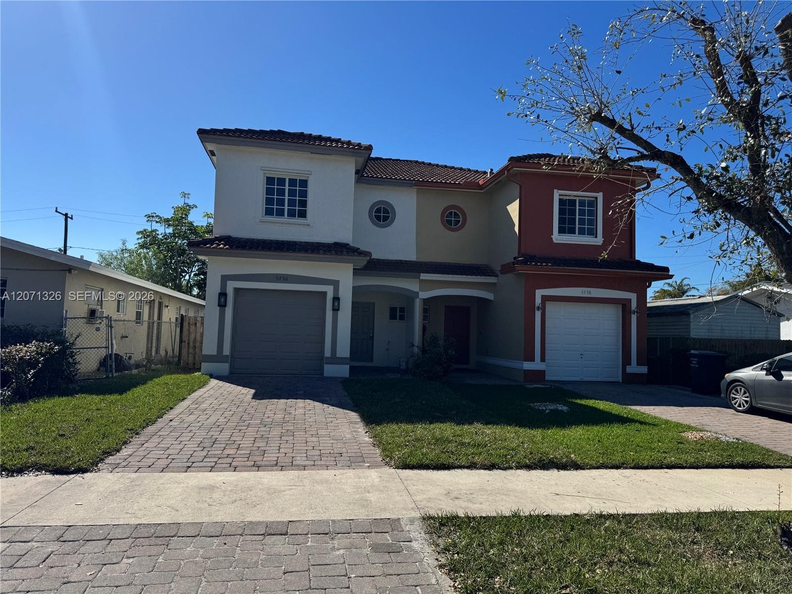5736 Tyler, Hollywood FL 33021 photo 2