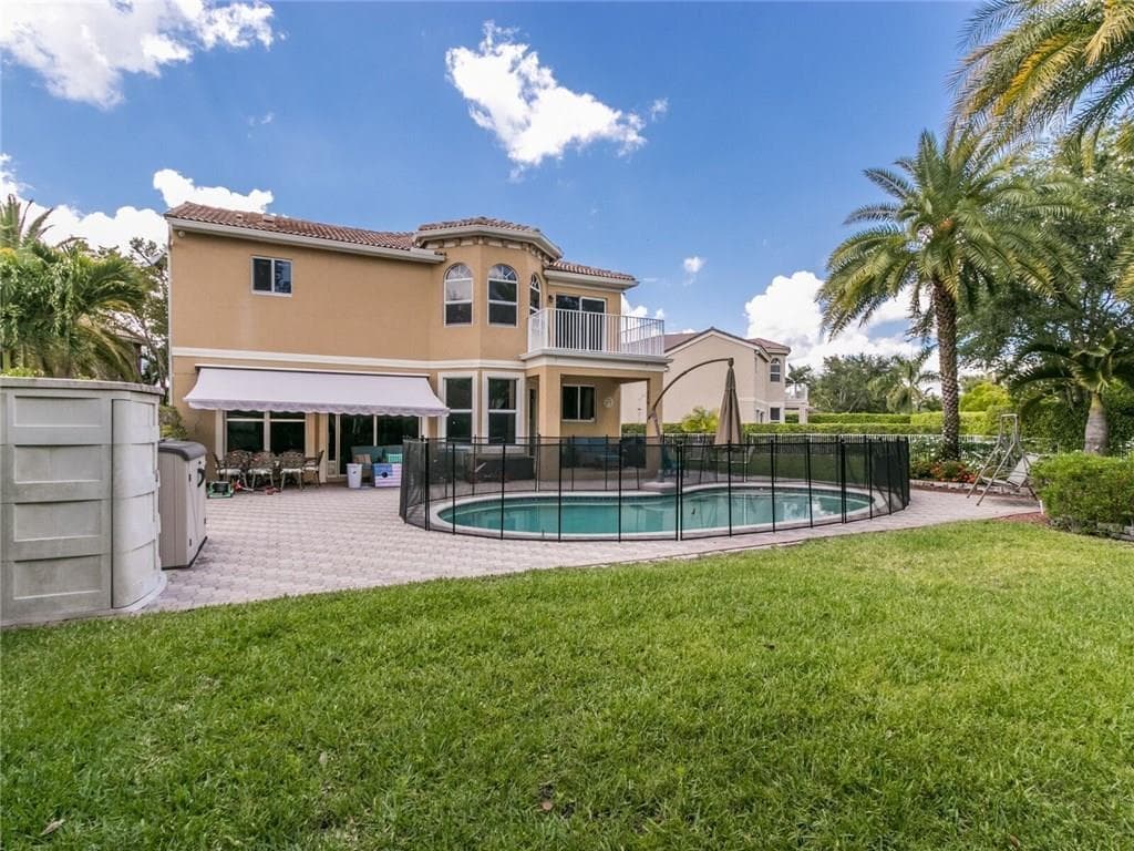 5805 NW 125th Avenue, Coral Springs FL 33076 photo 3