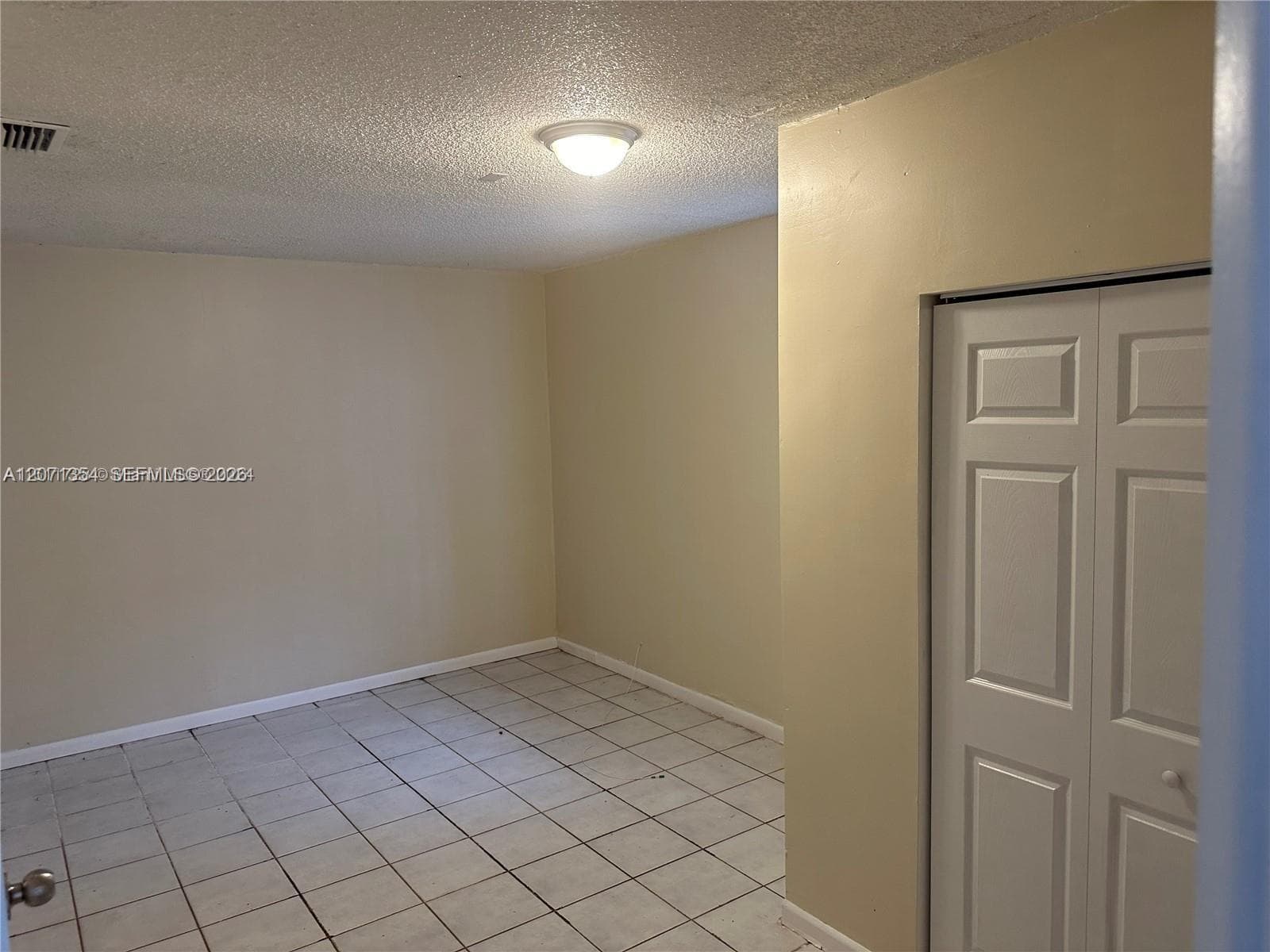 6991 NW 169th Ter, Miami Lakes FL 33015 photo 5