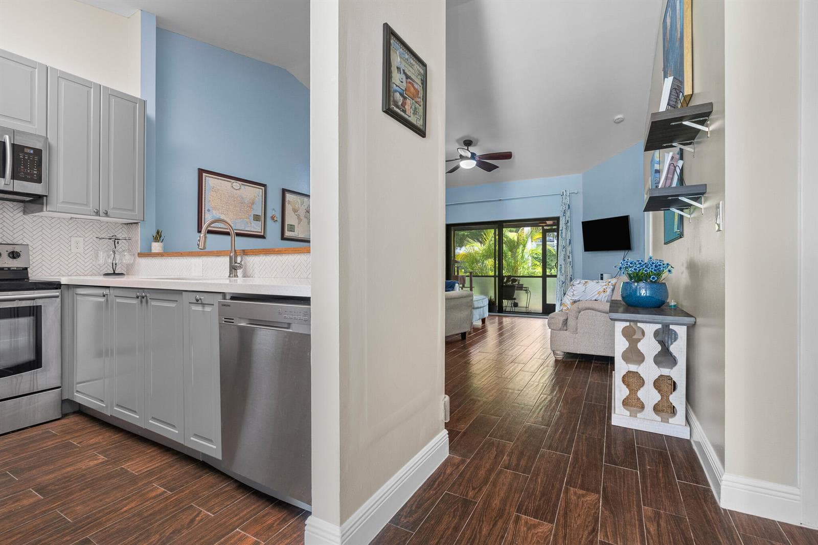7660 NW 96TH Terrace, Tamarac, FL 33321 photo 5