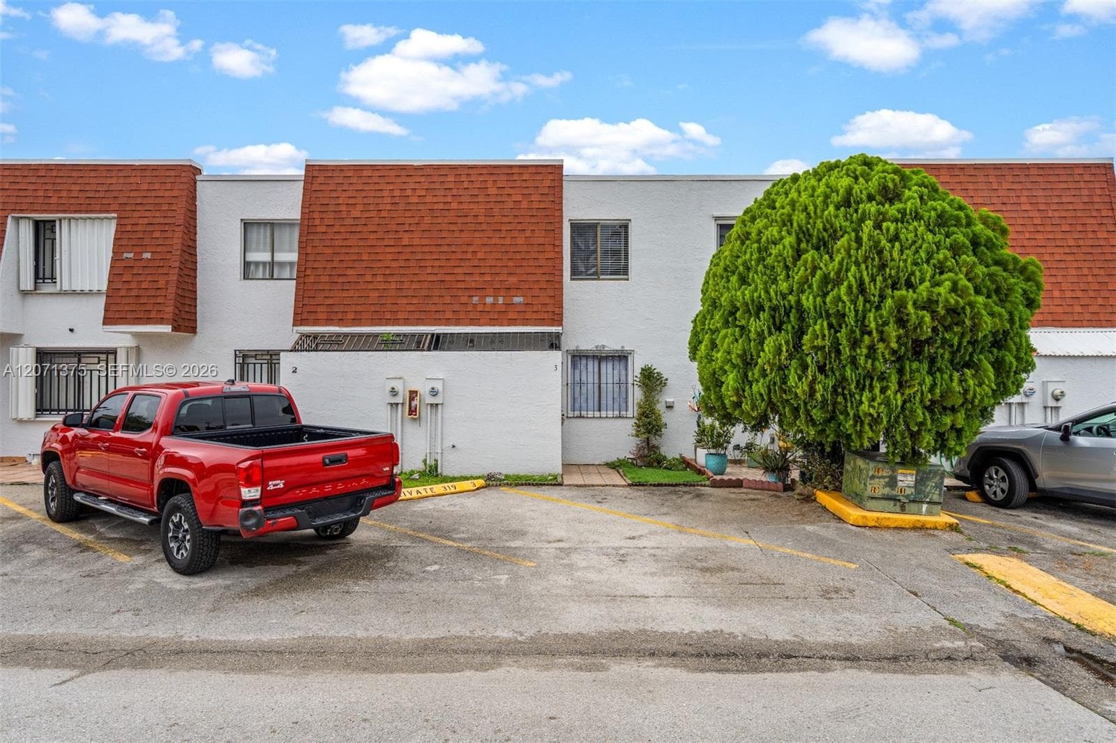 319 NW 109th Ave # 3B, Miami FL 33172