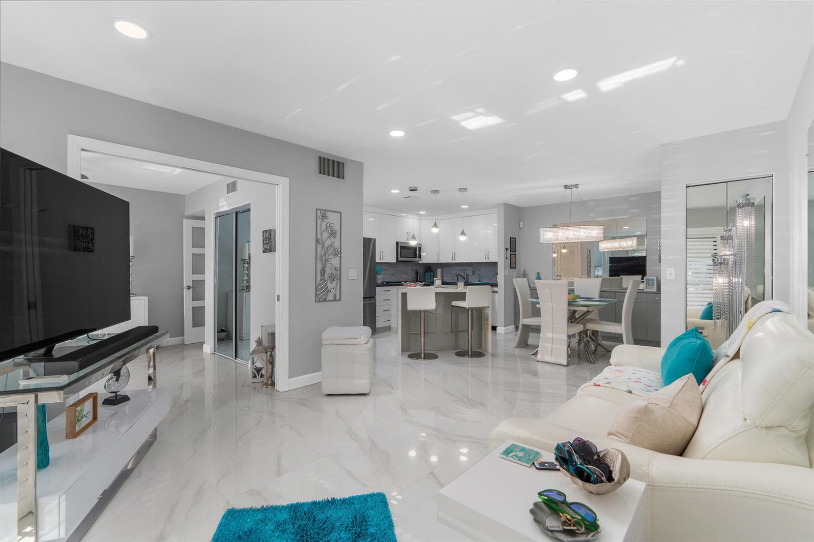 130 CYPRESS CLUB Drive # 306, Pompano Beach FL 33060 photo 3
