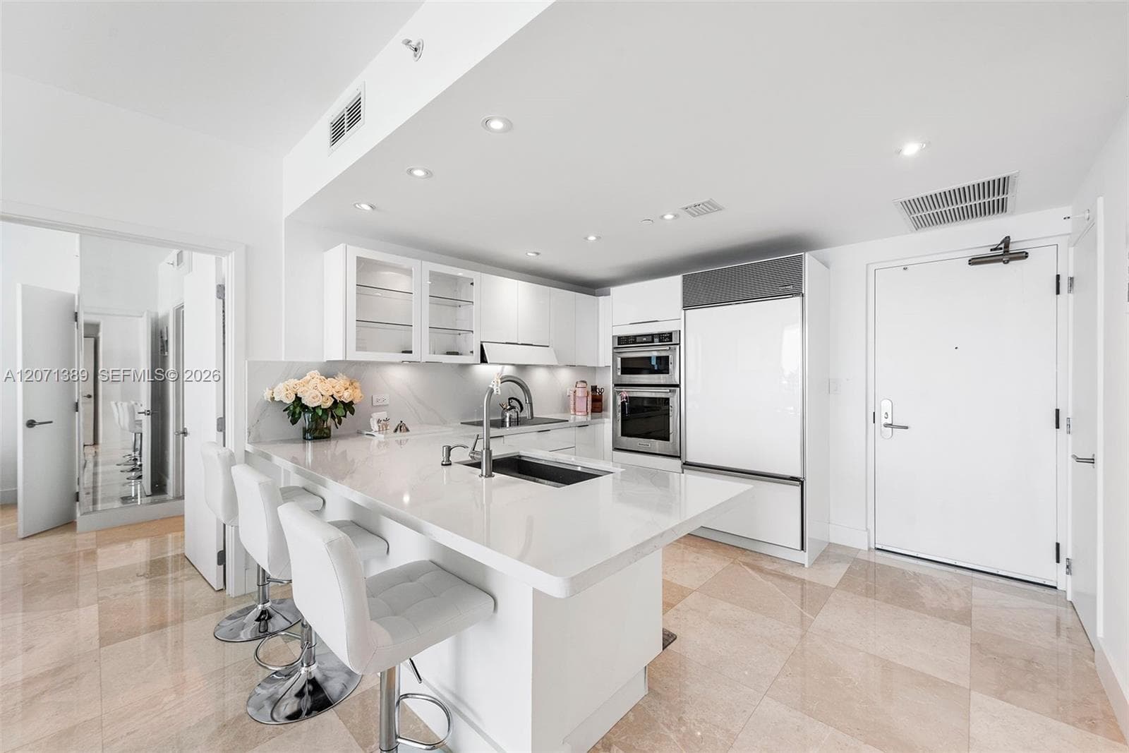 6799 Collins Ave # 804, Miami Beach FL 33141 photo 4