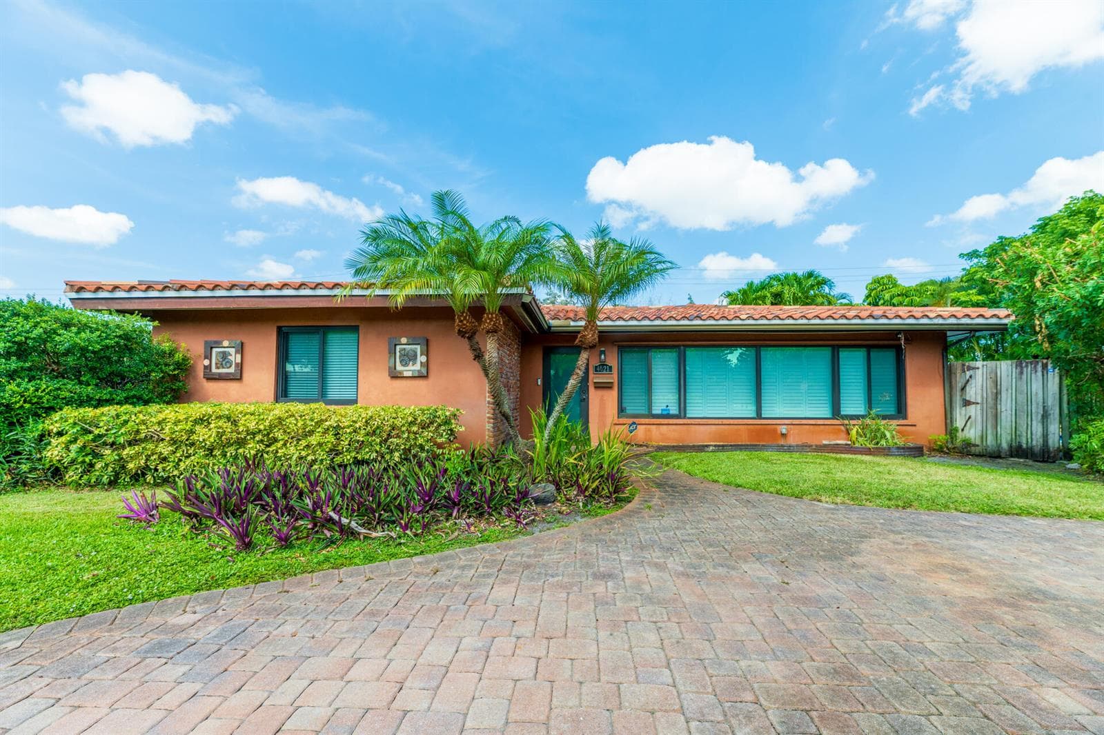 4621 NE 18TH Terrace, Fort Lauderdale FL 33308 photo 2