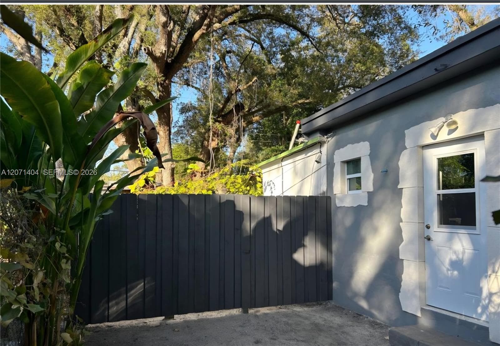 661 NE 164th Ter, Miami FL 33162 photo 4