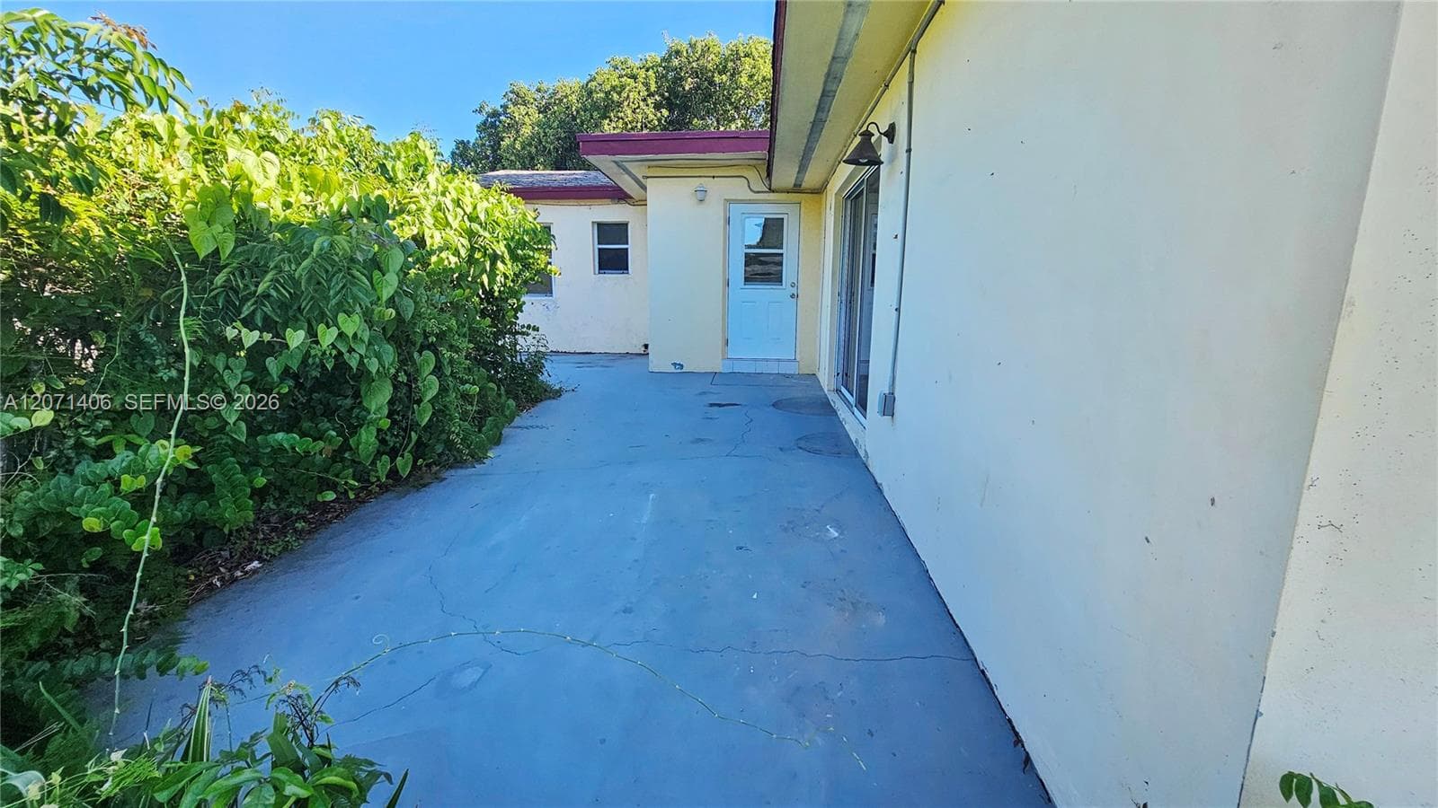 214 SW 2nd Pl, Dania Beach FL 33004 photo 4