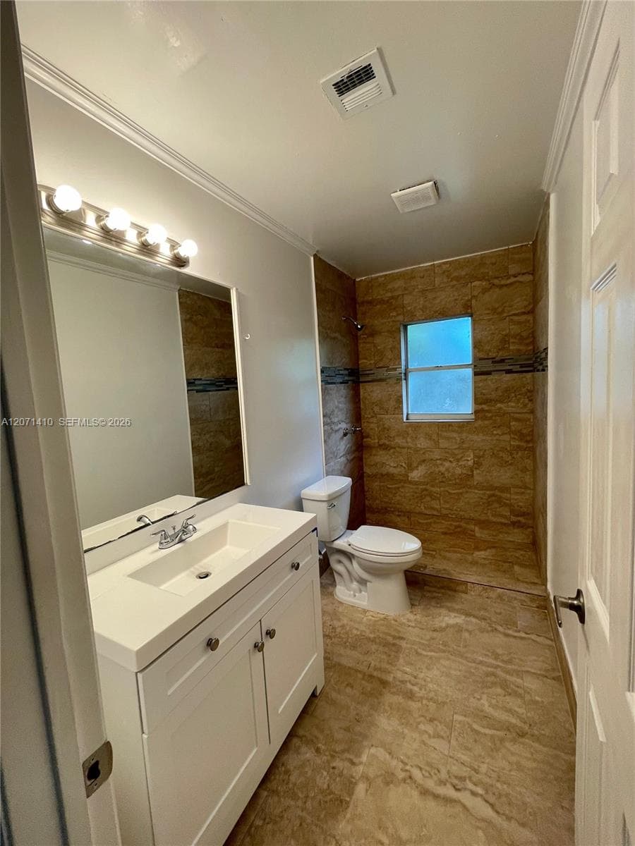 820 SE 12th St # 2, Fort Lauderdale FL 33316 photo 5