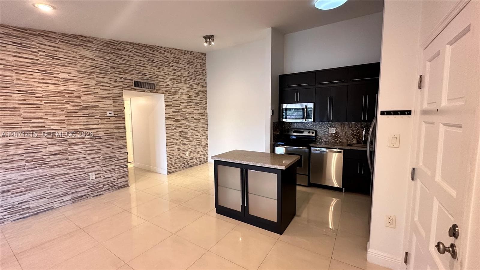 4944 NW 102nd Ave # 203-3, Doral FL 33178 photo 3