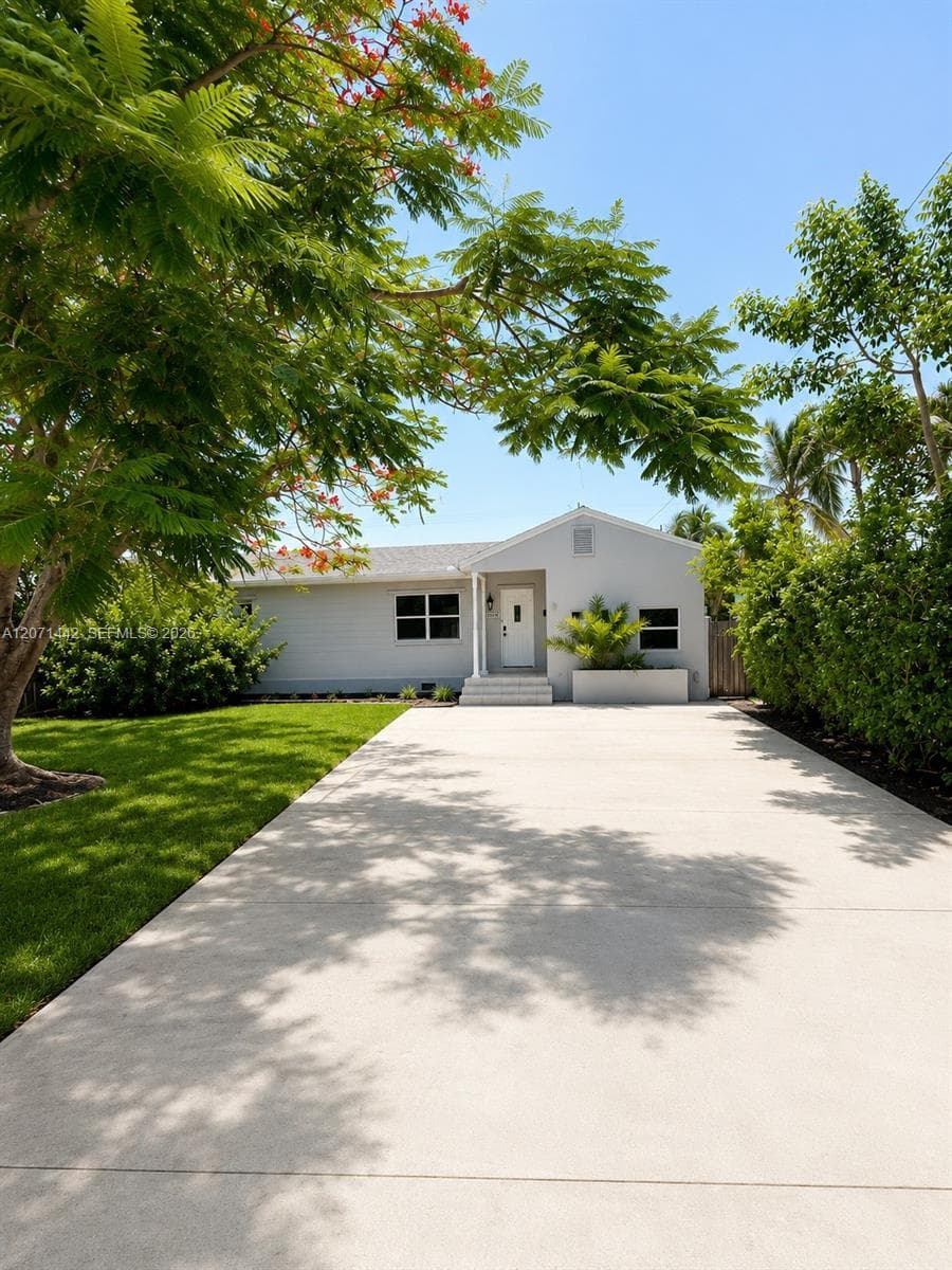 1508a Funston St, Hollywood FL 33020 photo 2