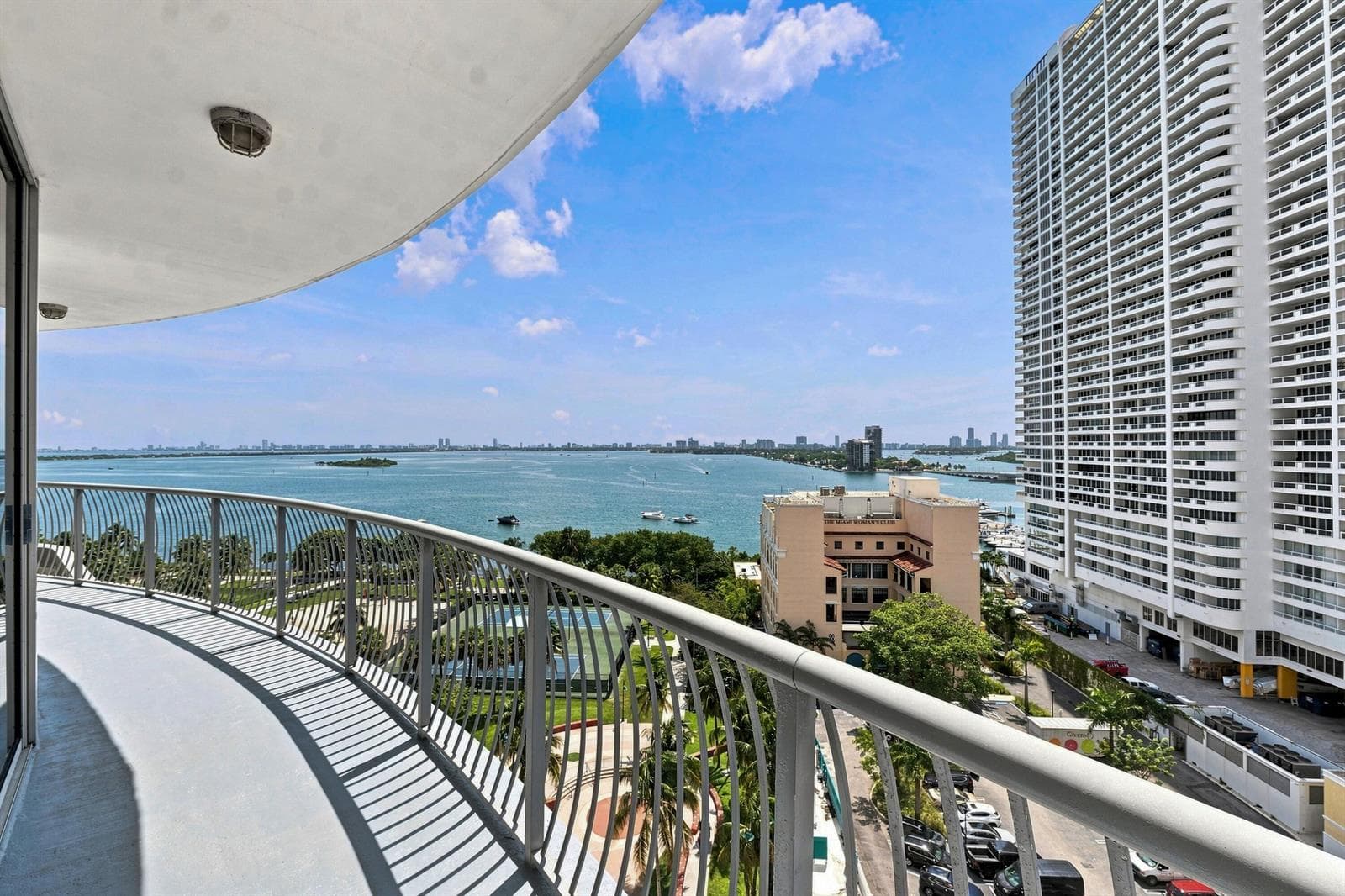1750 N BAYSHORE Drive # 1202, Miami FL 33132