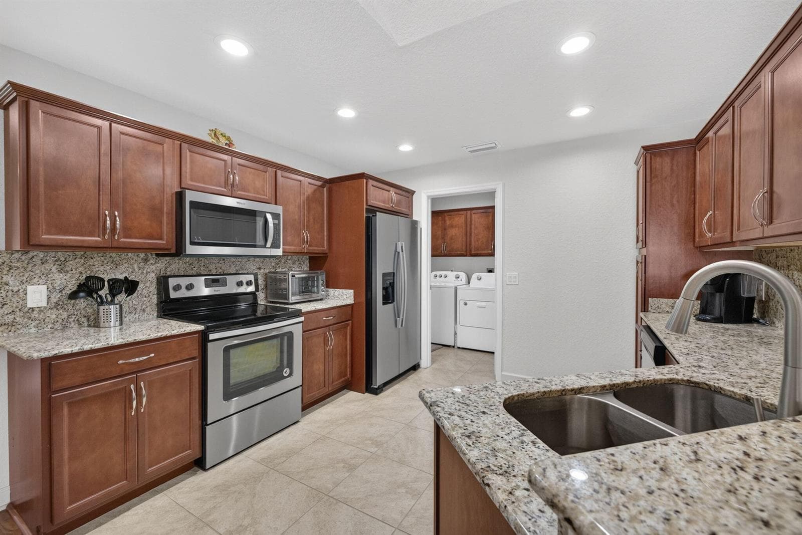 79 FLORES DEL NORTE, Fort Pierce FL 34951 photo 5