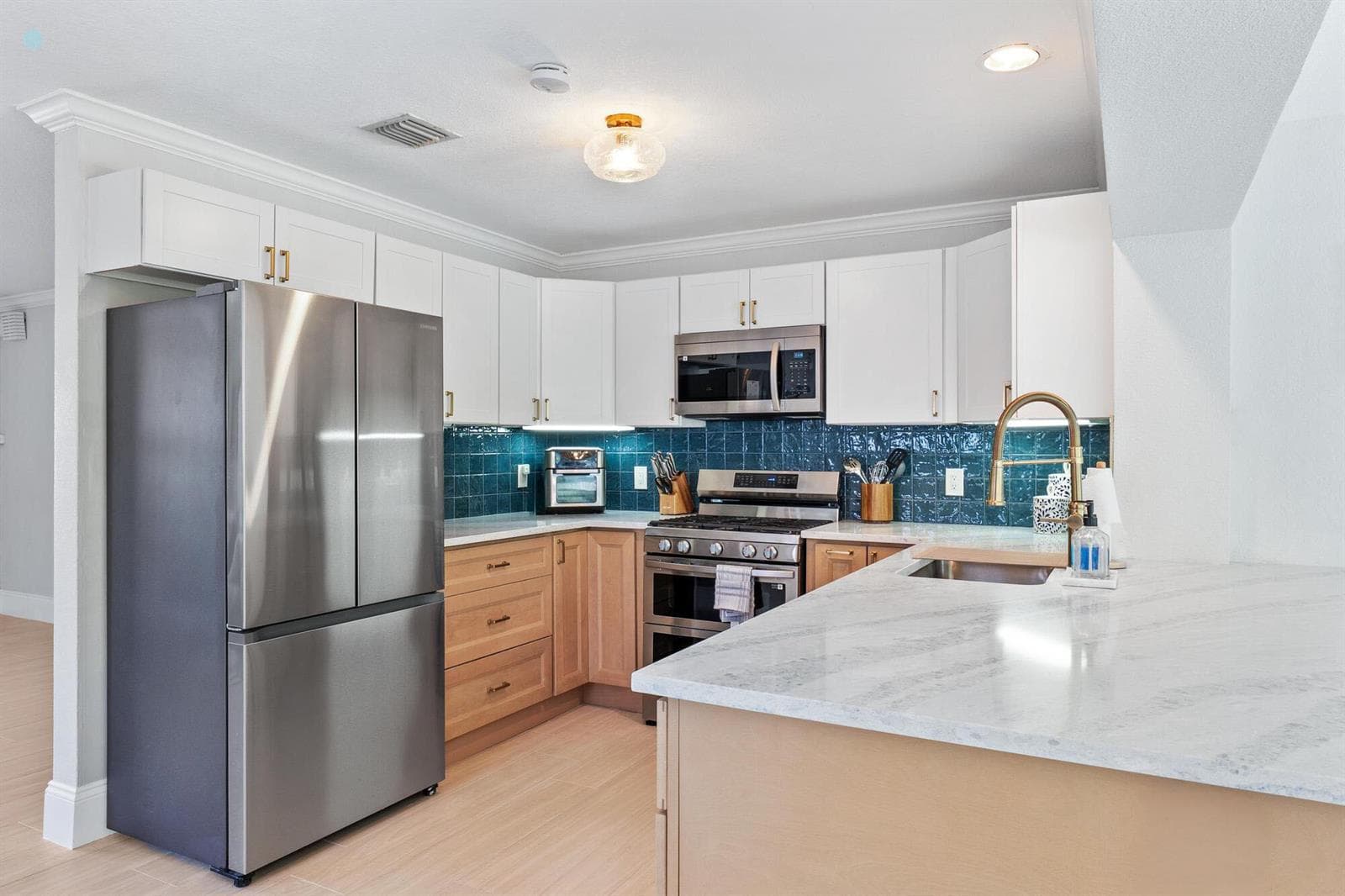 511 Ivy Avenue, Palm Beach Gardens FL 33410