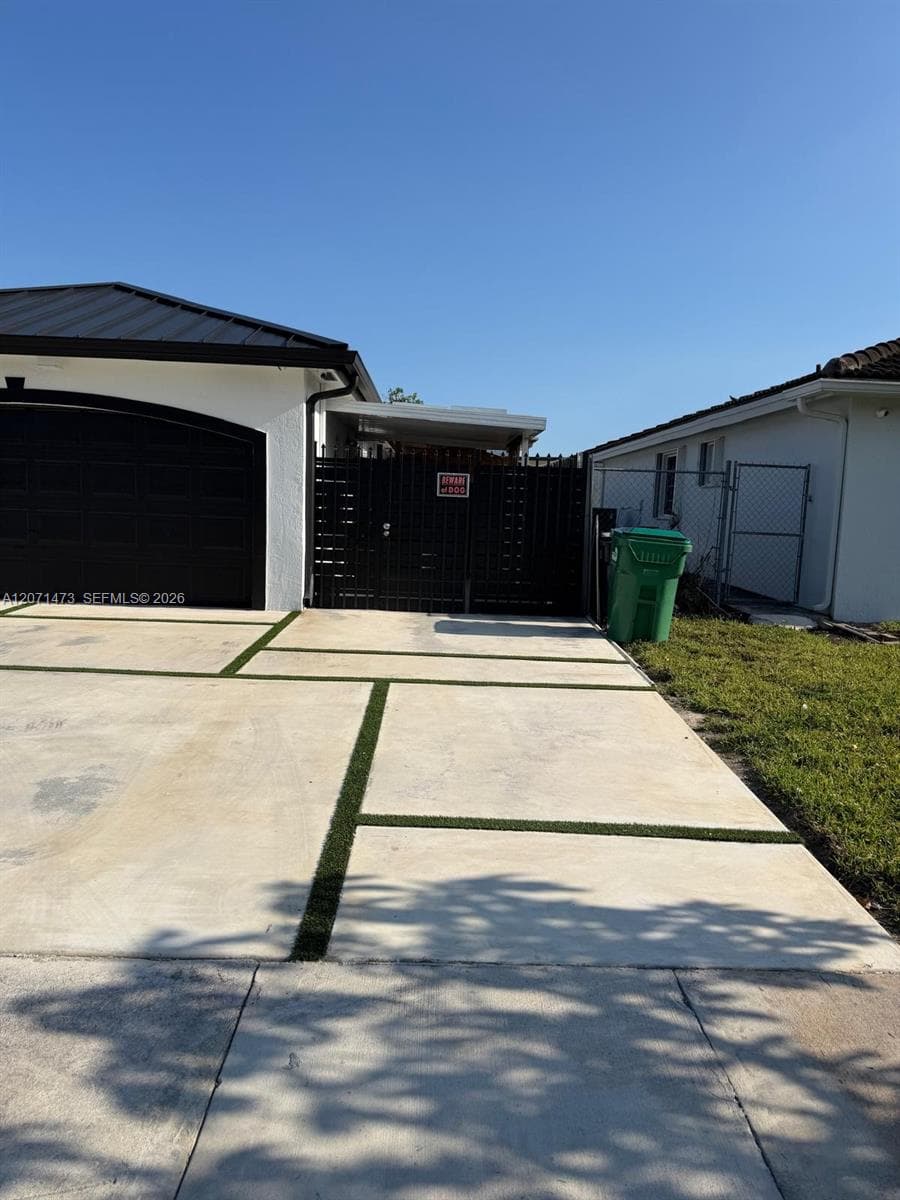 15420 SW 169th Ln, Miami FL 33187